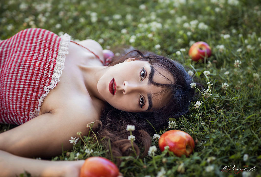 Photographer: Pearl Studios LLC