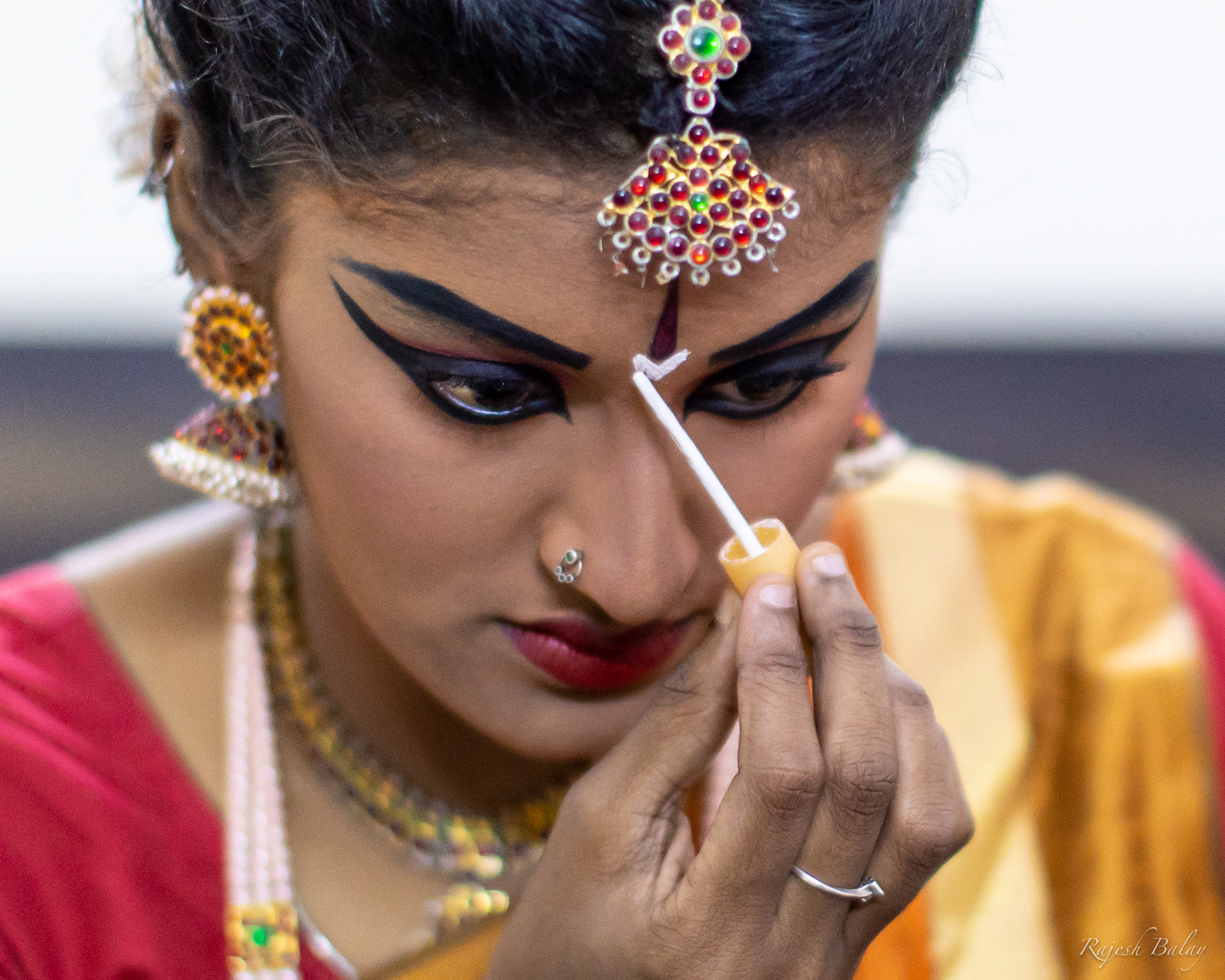 Rajesh Balay - Backstage with Ashi & Kavi - Bharatanatyam Dancers Rajesh Balay - Backstage with Ashi & Kavi - Bharatanatyam Dancers