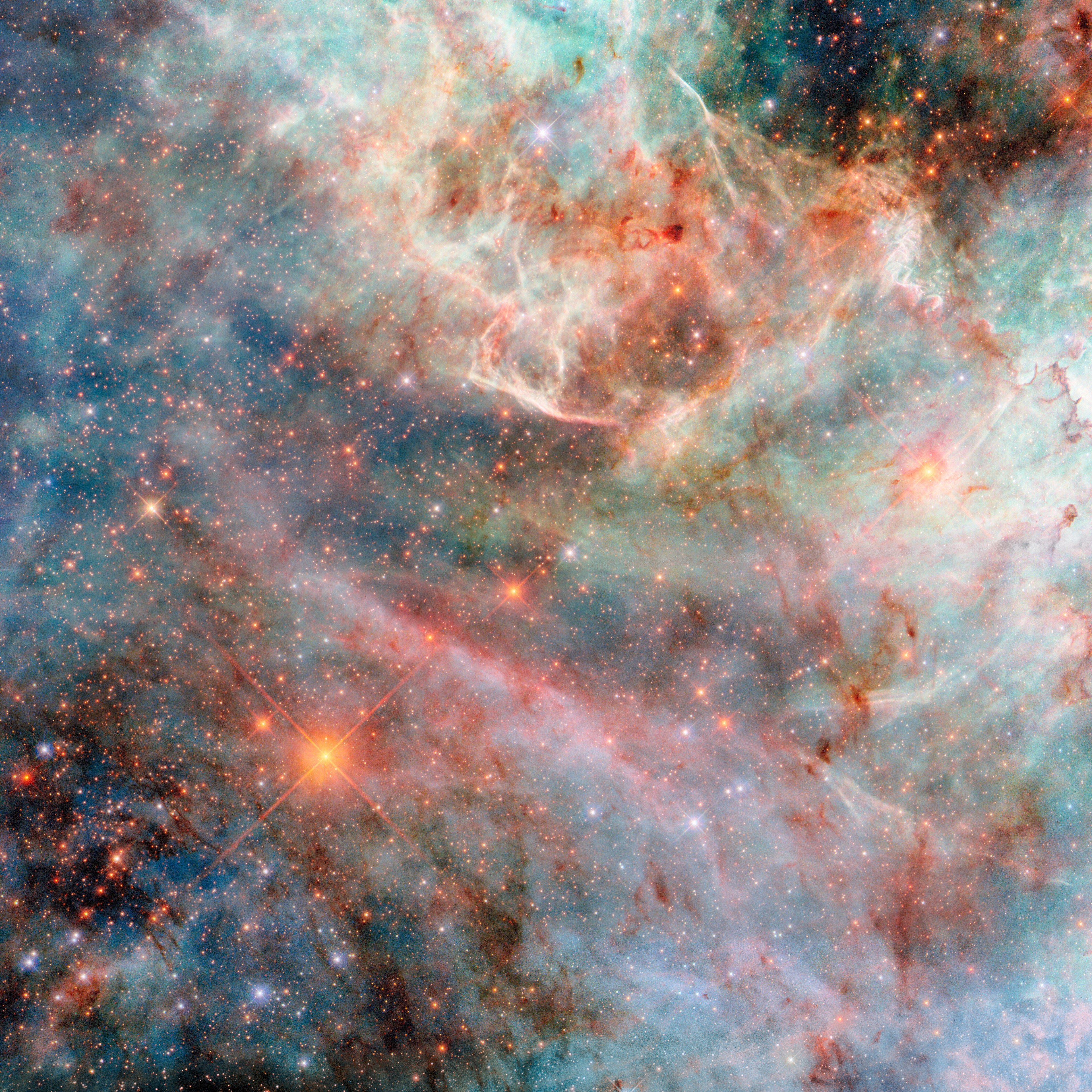 Capturing candyfloss clouds - Credit: ESA/Hubble & NASA, C. Murray