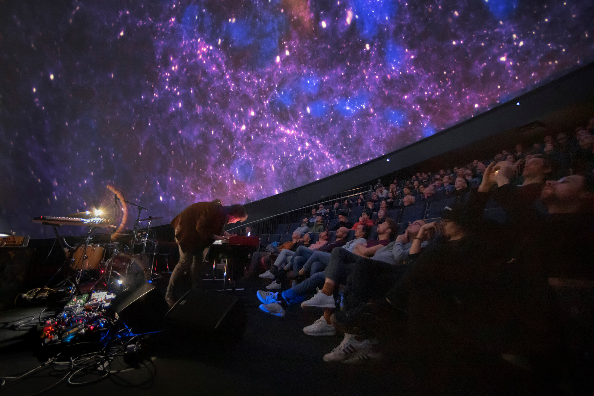 Delusional Circuits & Polygonia concert in ESO Supernova planetarium 