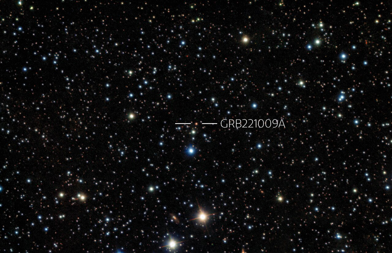 Thanks to a fast reaction by observers and staff, near-simultaneous observations were made of GRB221009A from Gemini South in Chile. The image is a combination of 4 exposures in I, J,H, K with two instruments taken in the morning of Friday 14 October 2022.  Credit: International Gemini Observatory/NOIRLab/NSF/AURA/B. O'Connor (UMD/GWU) & J. Rastinejad & W Fong (Northwestern Univ) Image processing: T.A. Rector (University of Alaska Anchorage/NSF’s NOIRLab), J. Miller, M. Zamani & D. de Martin (NSF’s NOIRLab)