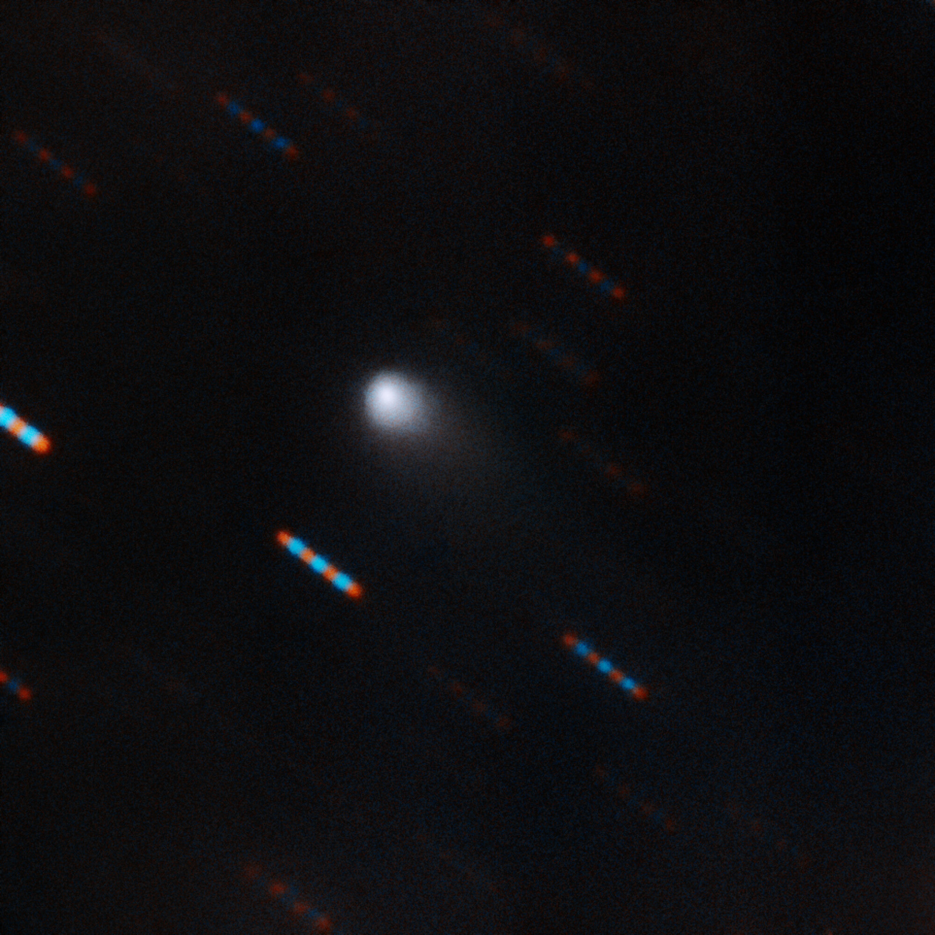 Gemini Observatory Captures Multicolor Image of First-ever Interstellar Comet.  Credit: Gemini Observatory/NSF/AURA