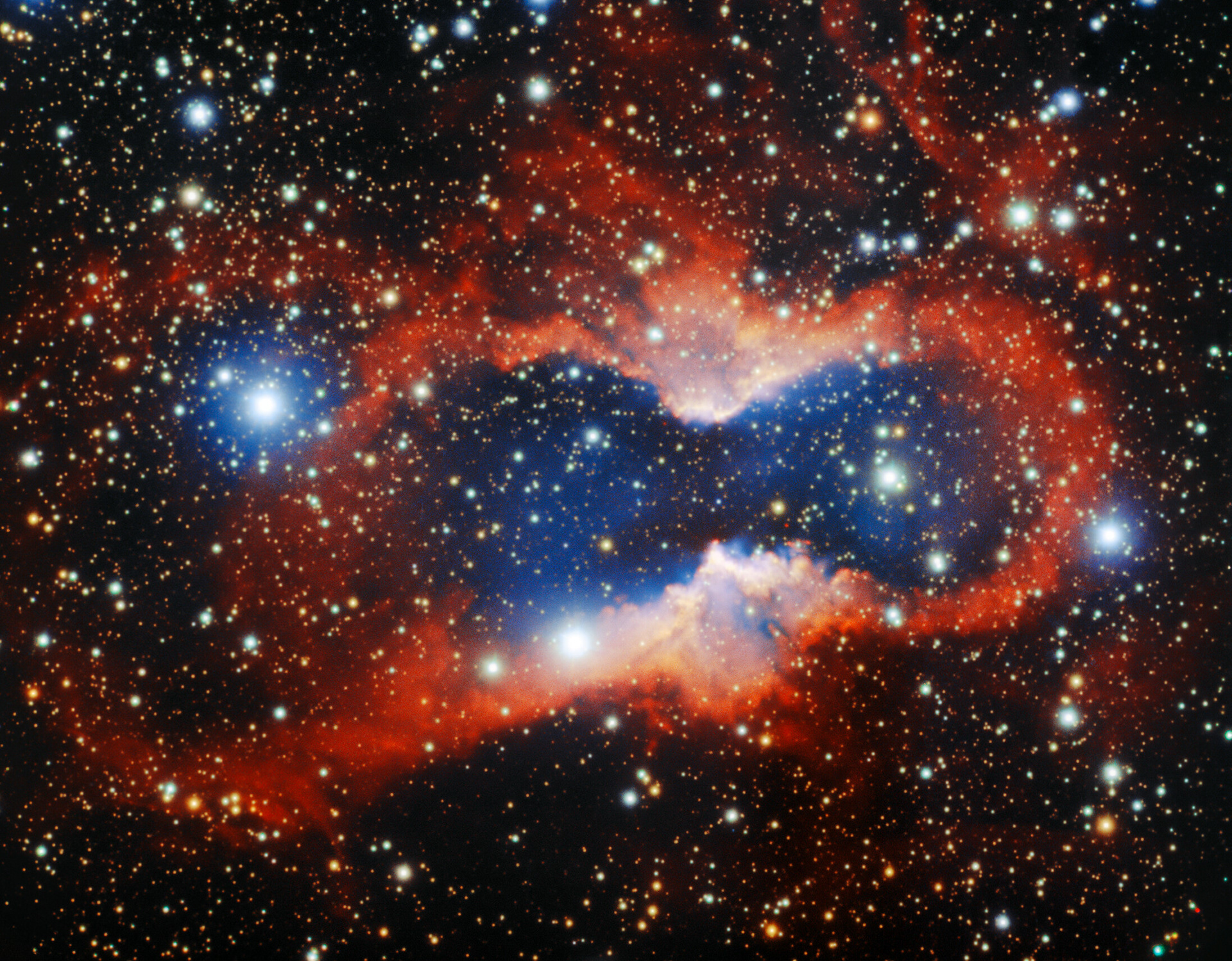 The international Gemini Observatory composite color image of the planetary nebula CVMP 1 imaged by the Gemini Multi-Object Spectrograph on the Gemini South telescope on Cerro Pachón in Chile.  Credit: International Gemini Observatory/NOIRLab/NSF/AURA