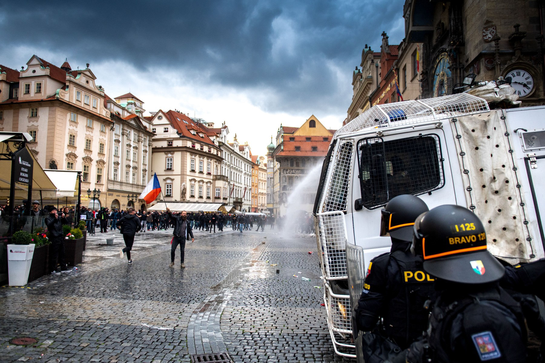 Nikon Z6 + Nikon 24-70mm f2.8 