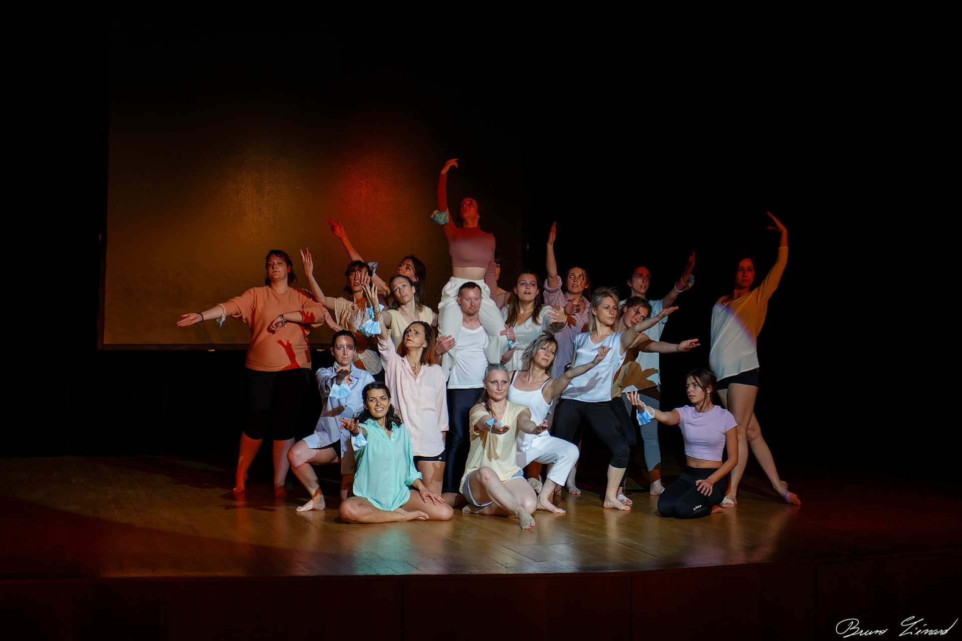 Répétitions Danse Moderne Academy