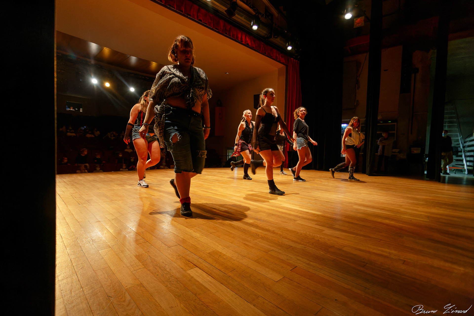 Répétitions Danse Moderne Academy