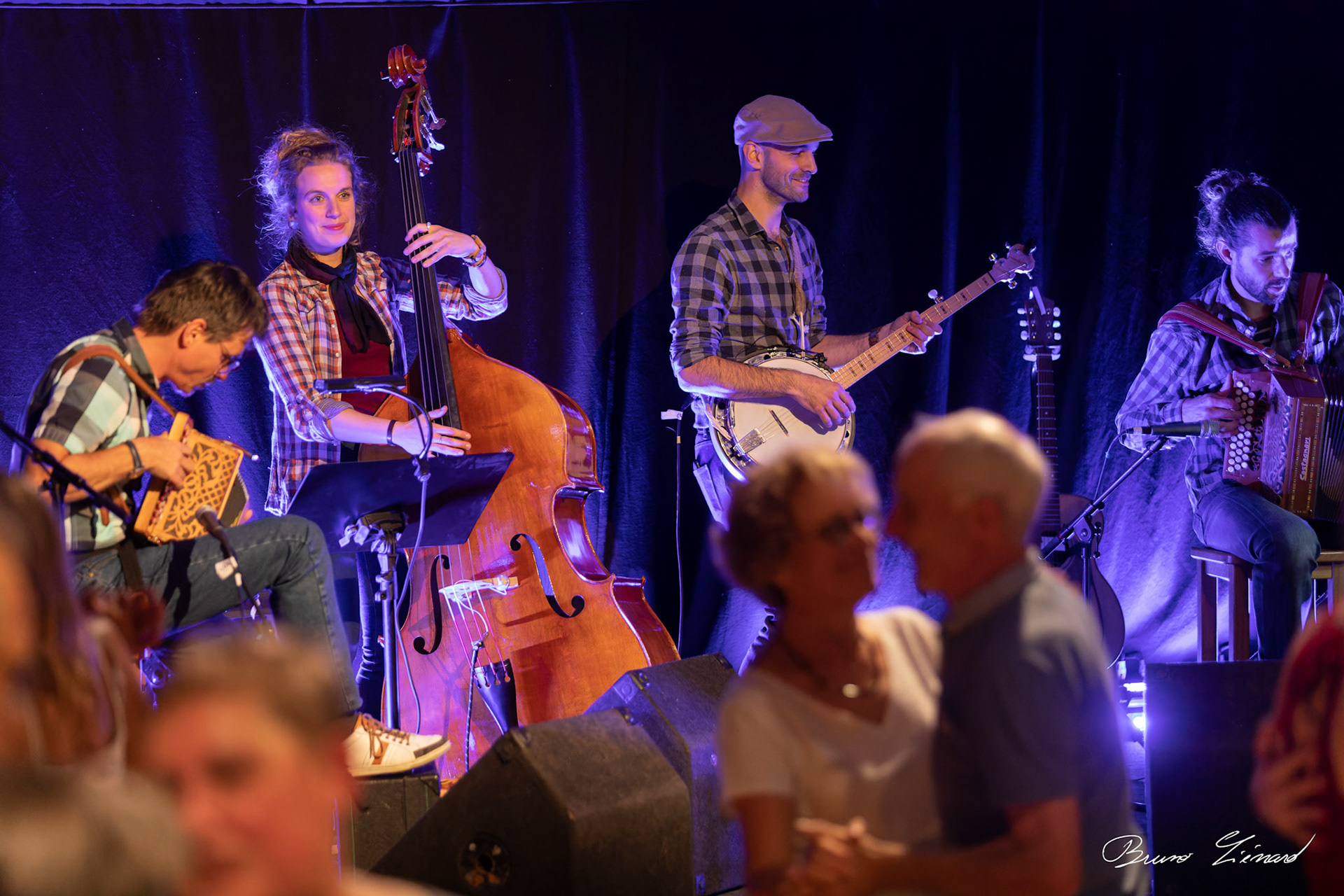 Trio MJC - Les écorcés vifs