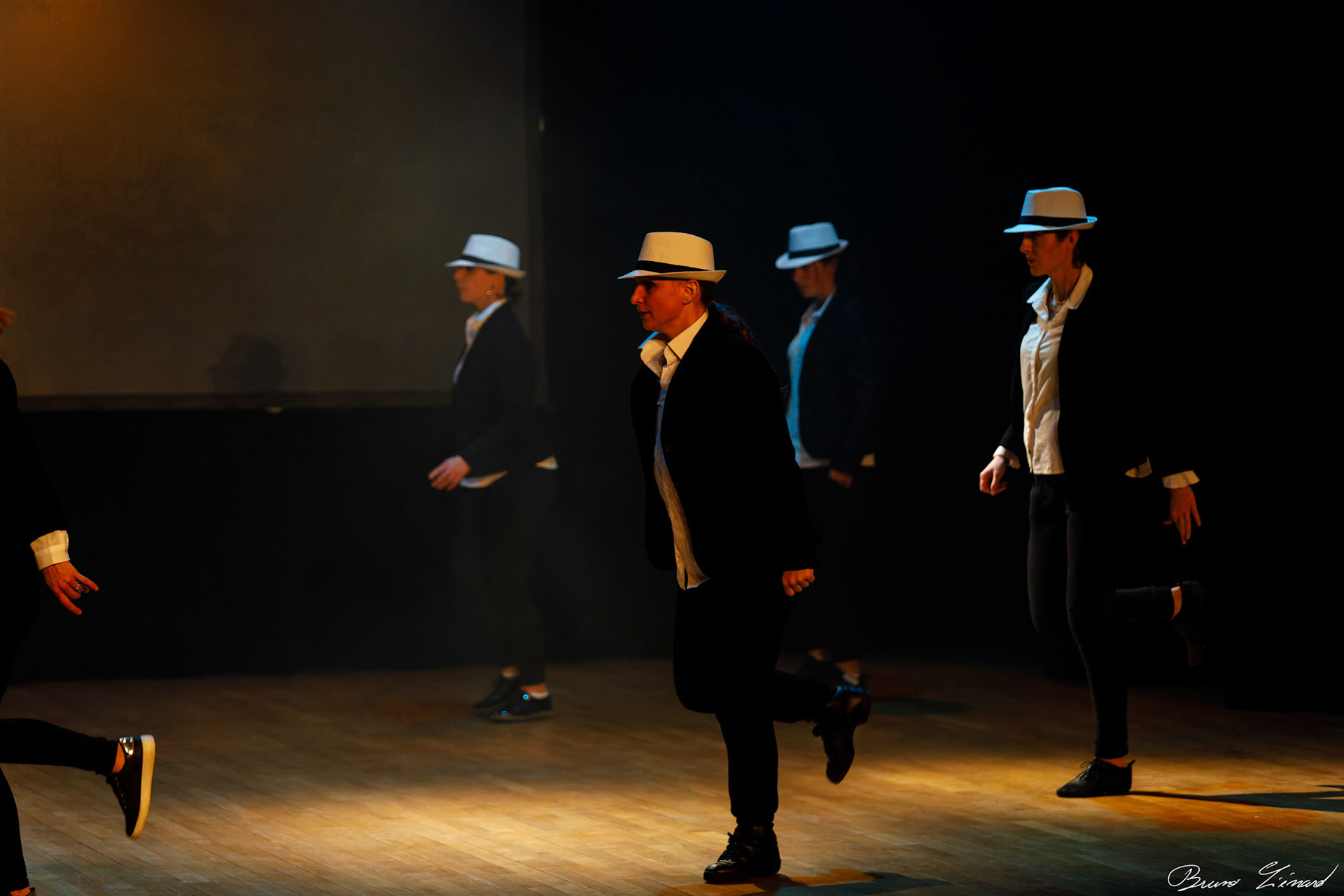 Répétitions Danse Moderne Academy