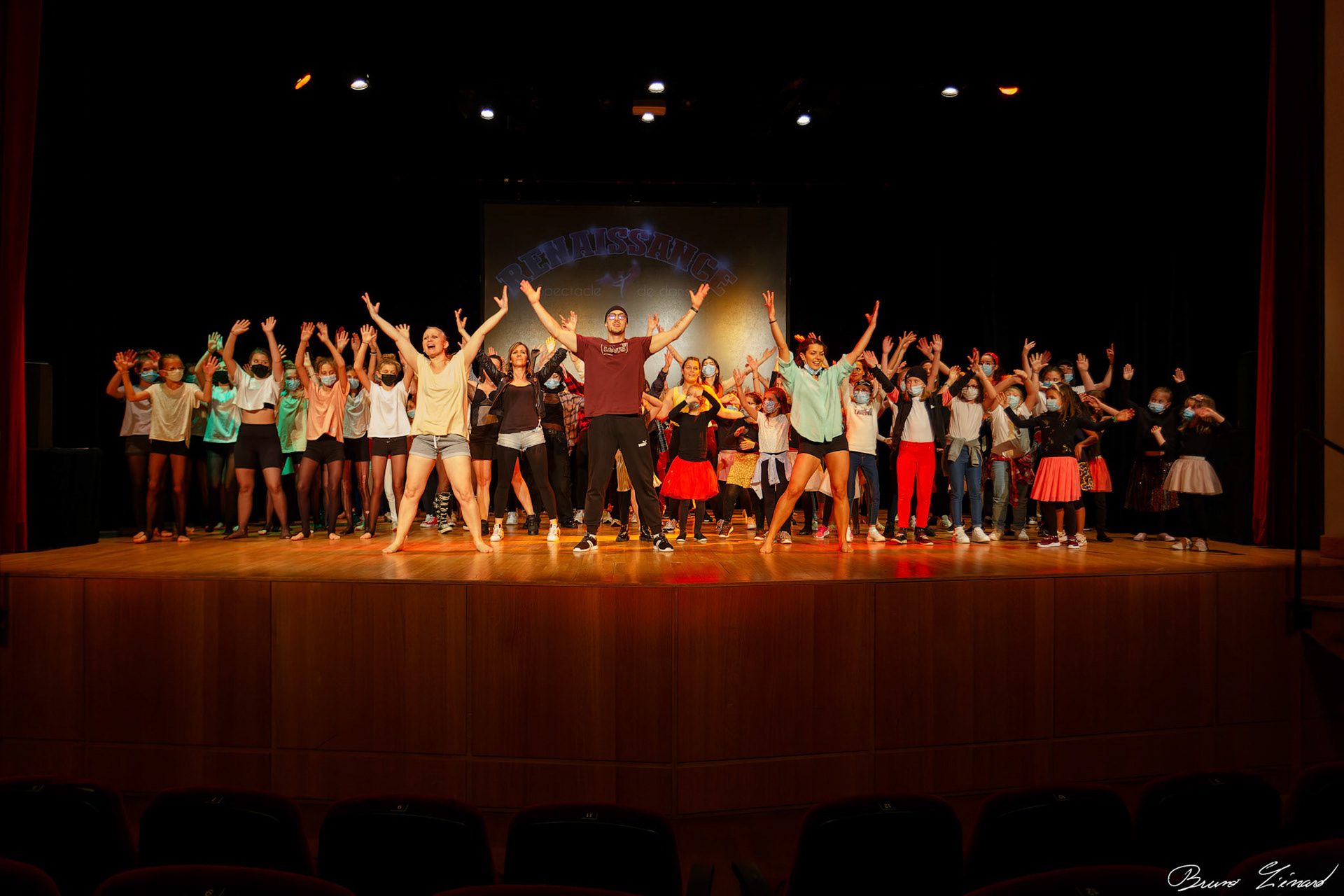 Répétitions Danse Moderne Academy