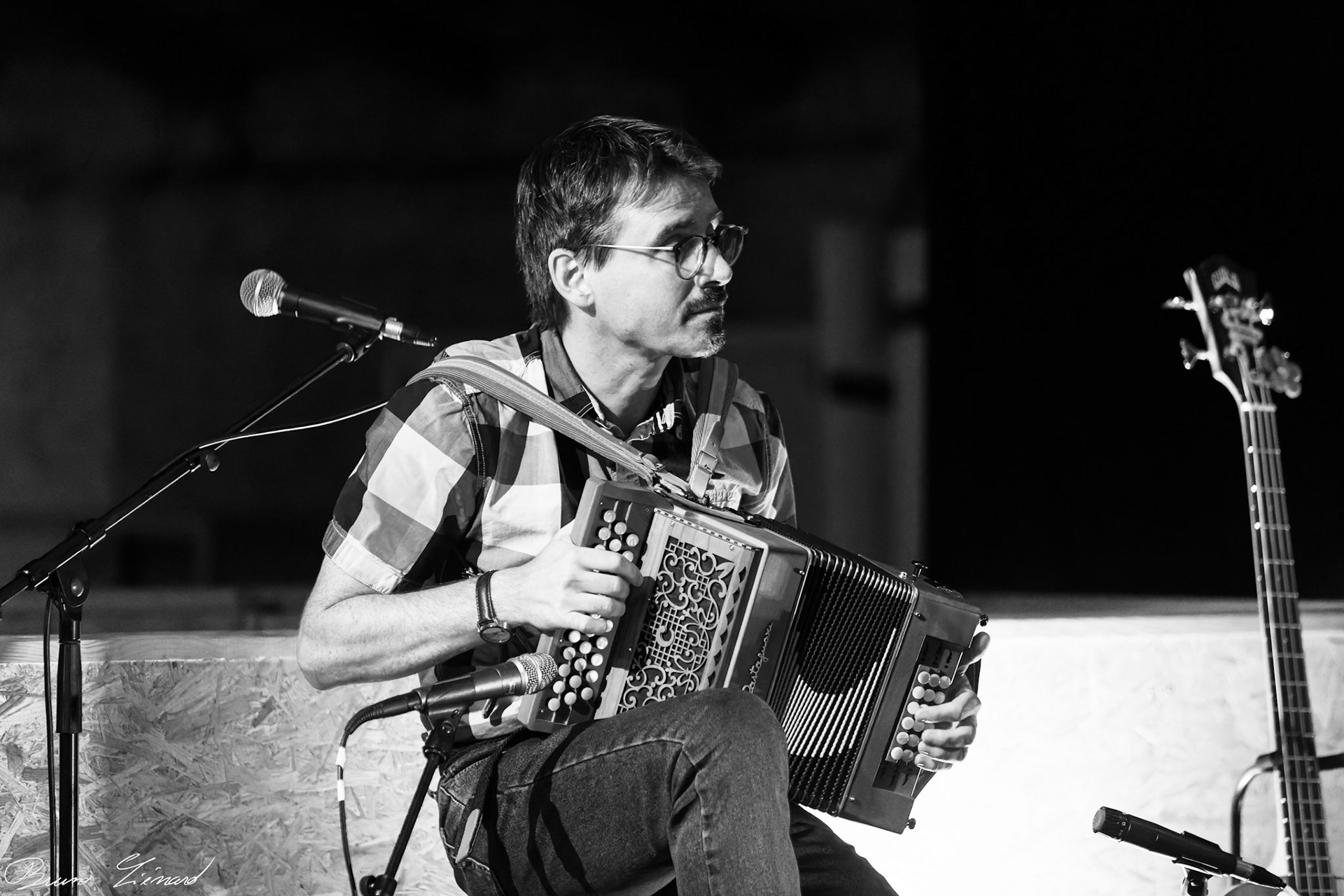 Trio MJC - Les écorcés vifs