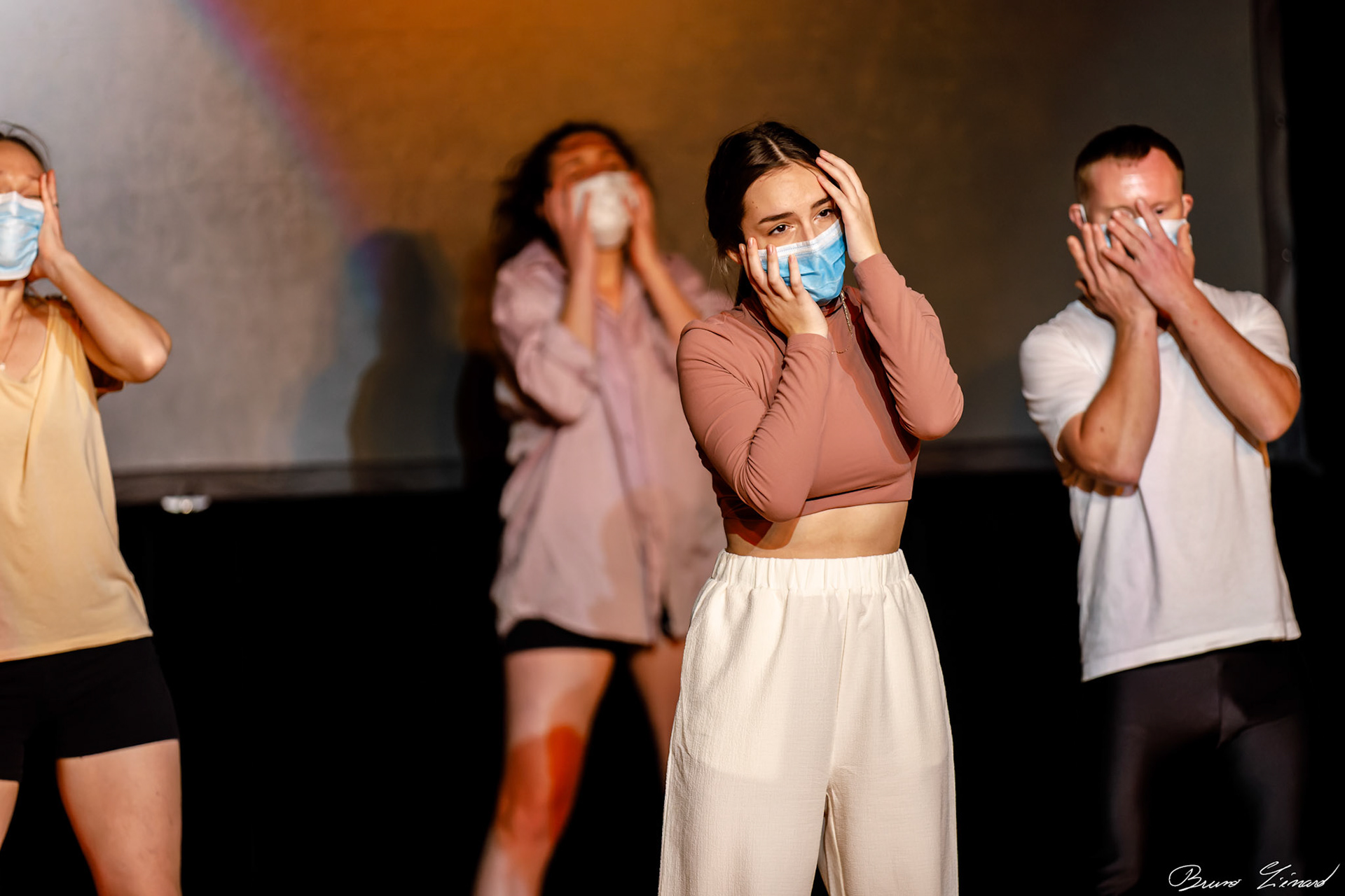 Répétitions Danse Moderne Academy