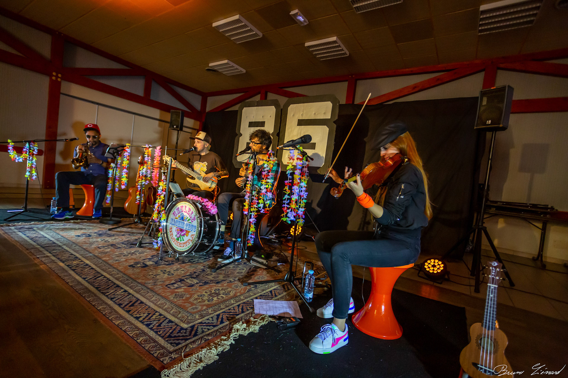 Ukulélé Machin Truc Orchestra