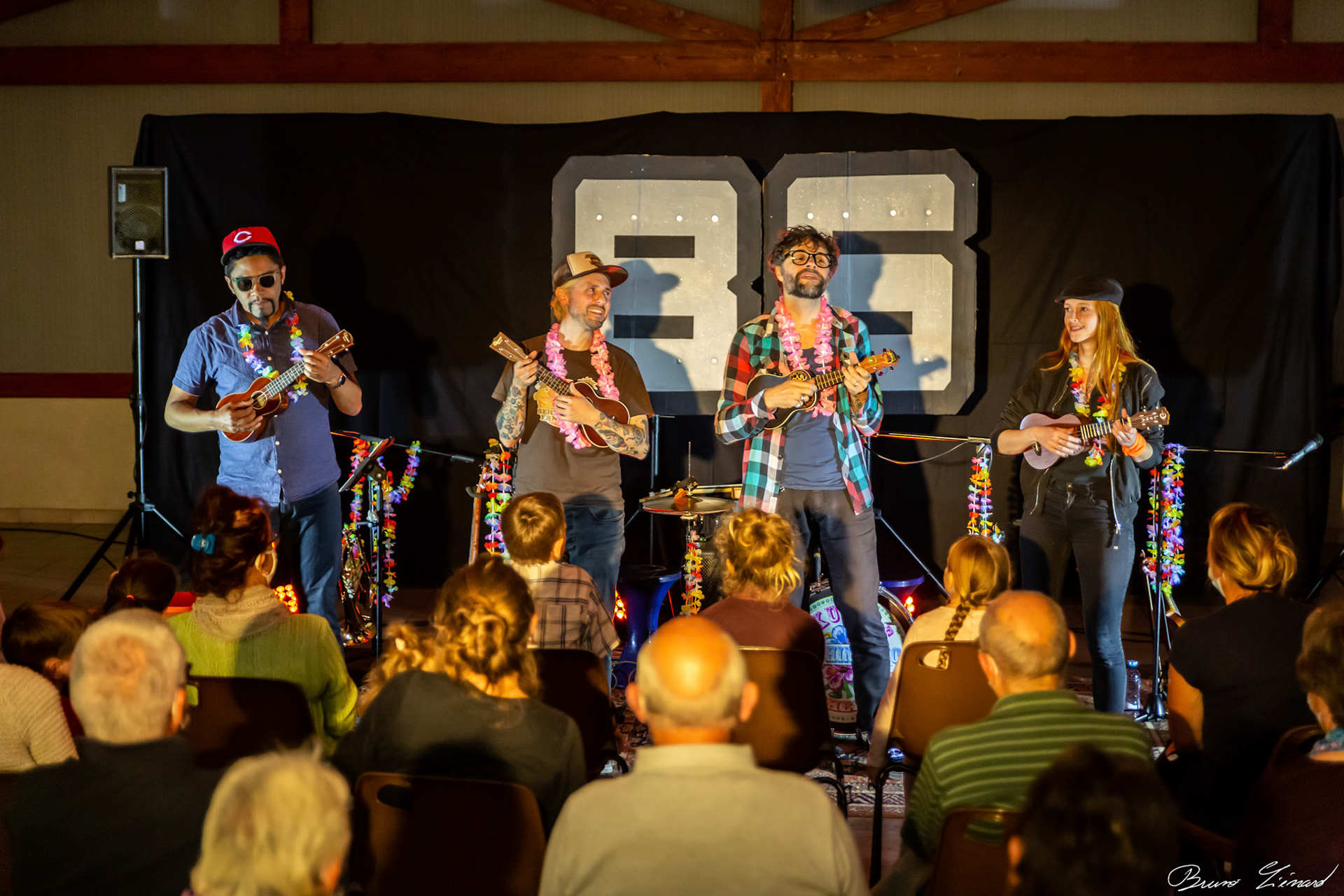 Ukulélé Machin Truc Orchestra