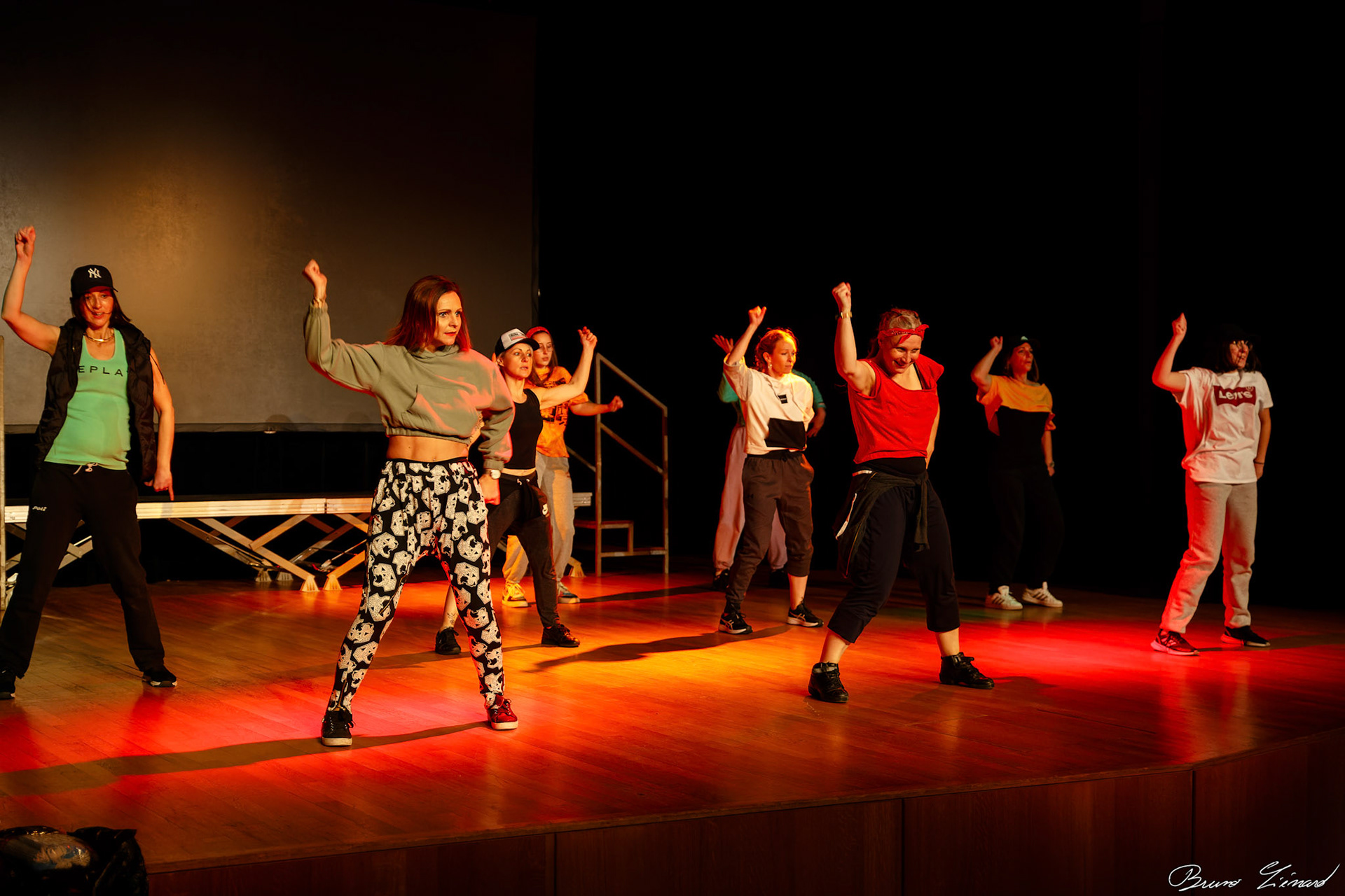 Répétitions Danse Moderne Academy