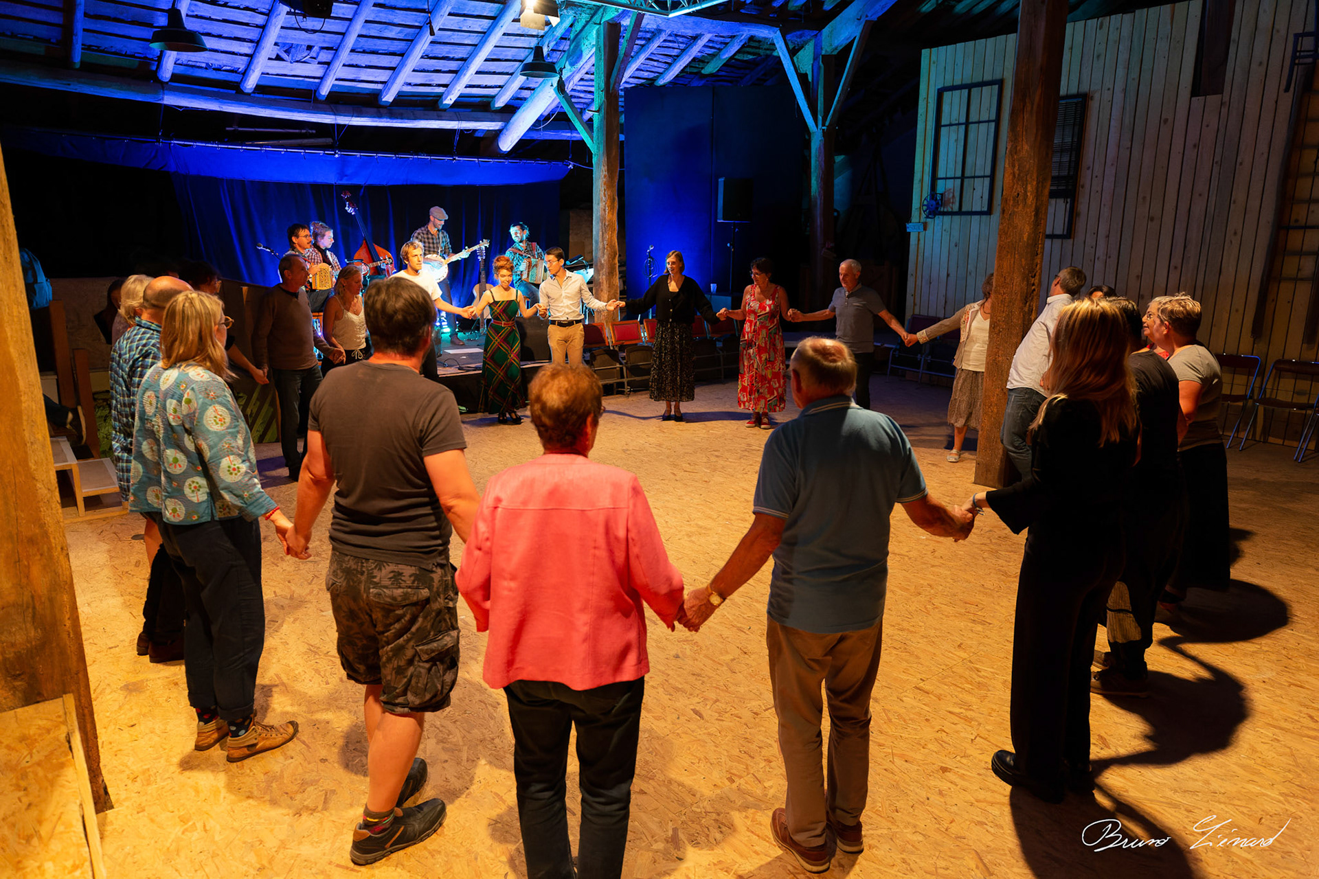 Trio MJC - Les écorcés vifs