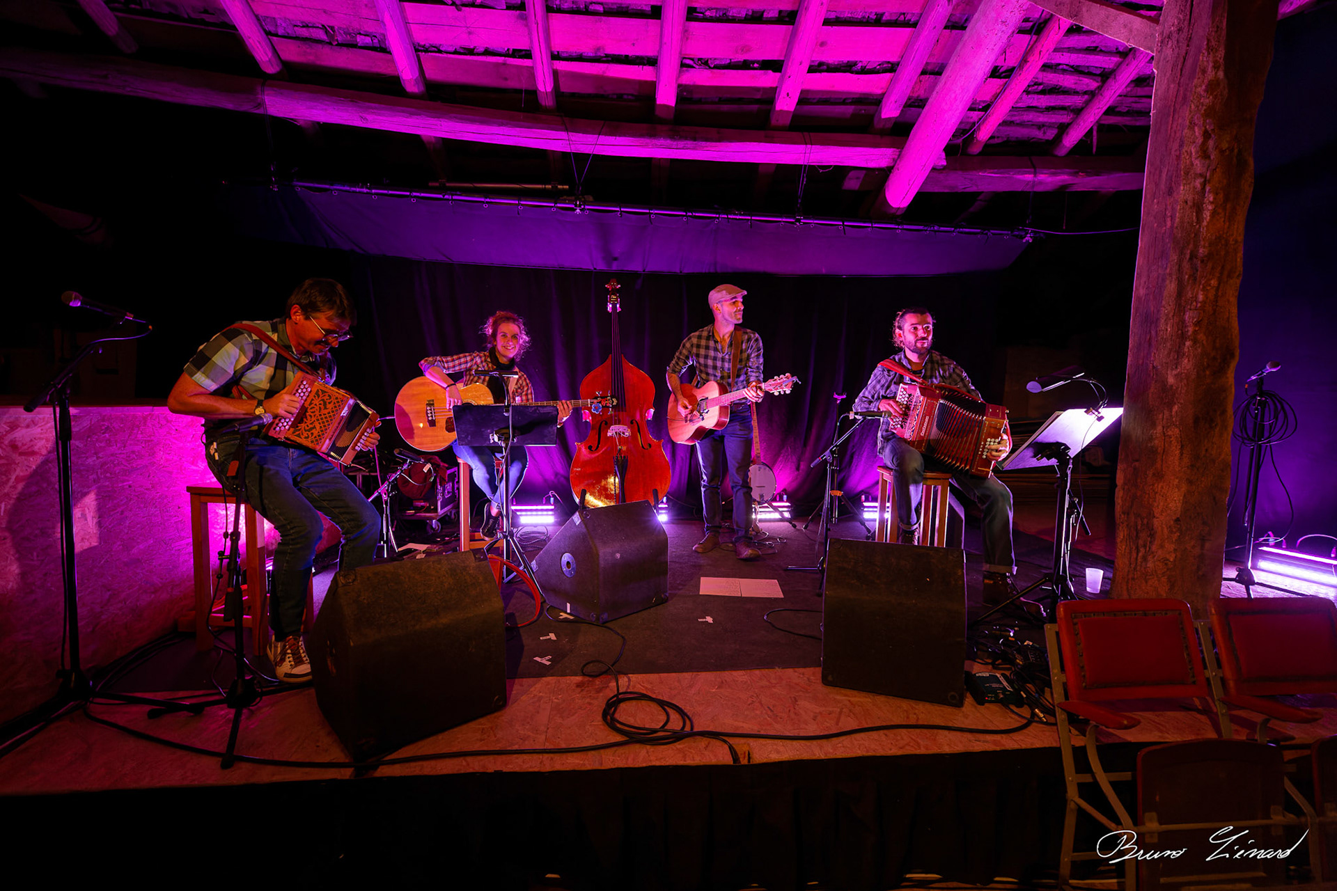 Trio MJC - Les écorcés vifs