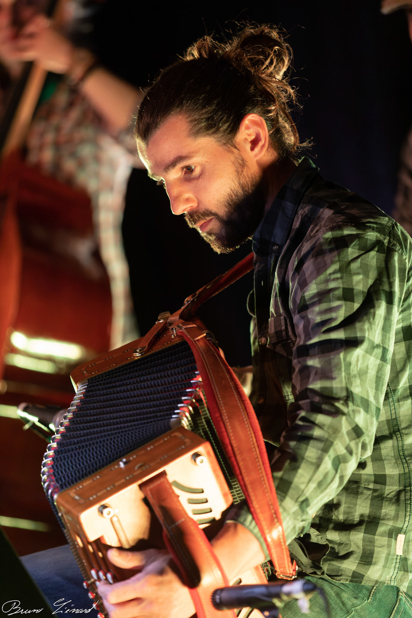 Trio MJC - Les écorcés vifs