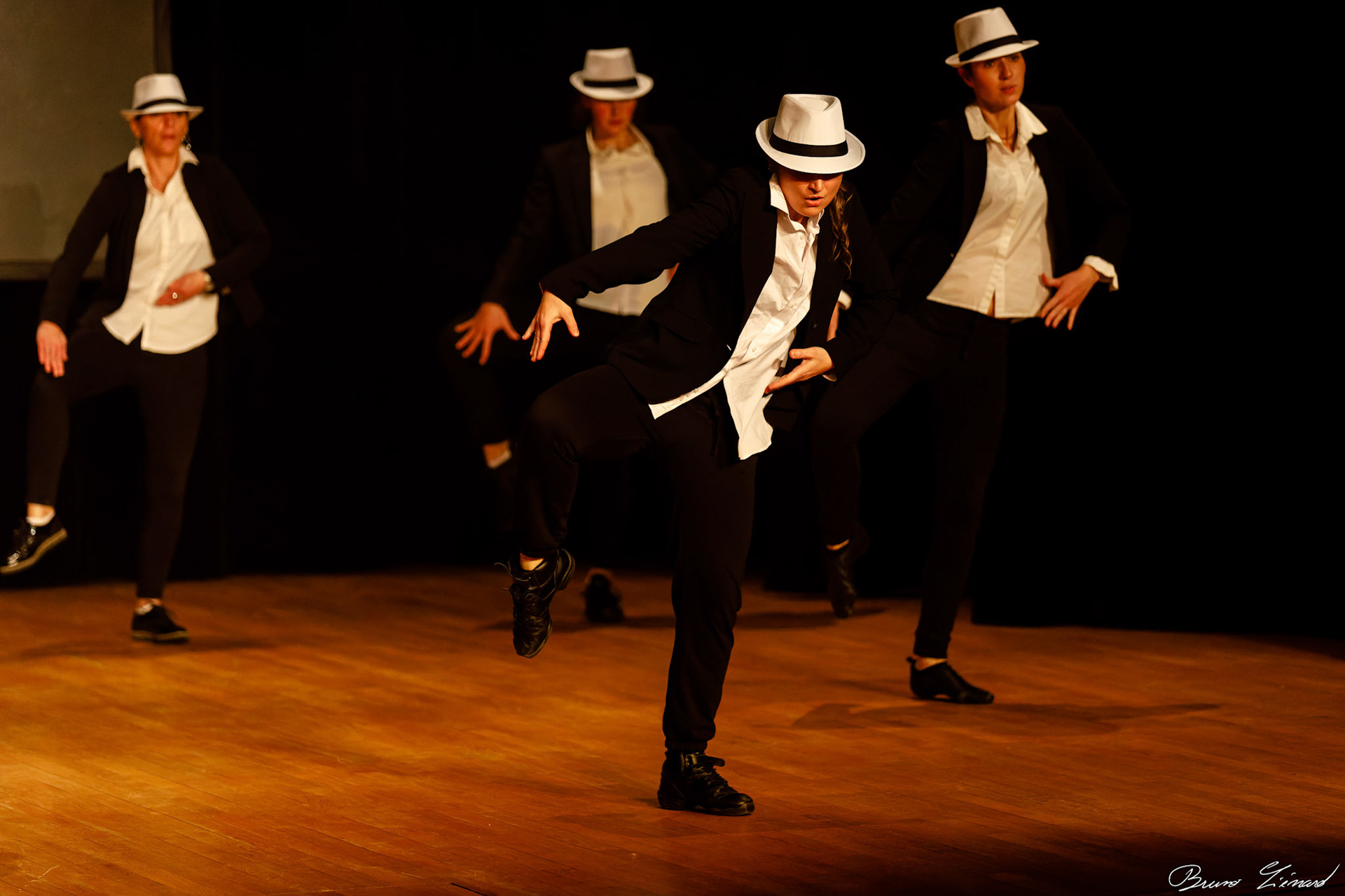 Répétitions Danse Moderne Academy