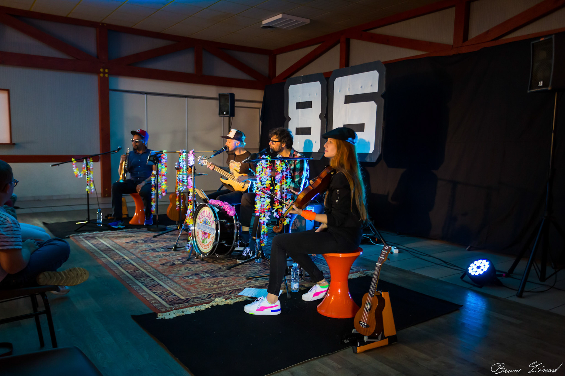 Ukulélé Machin Truc Orchestra