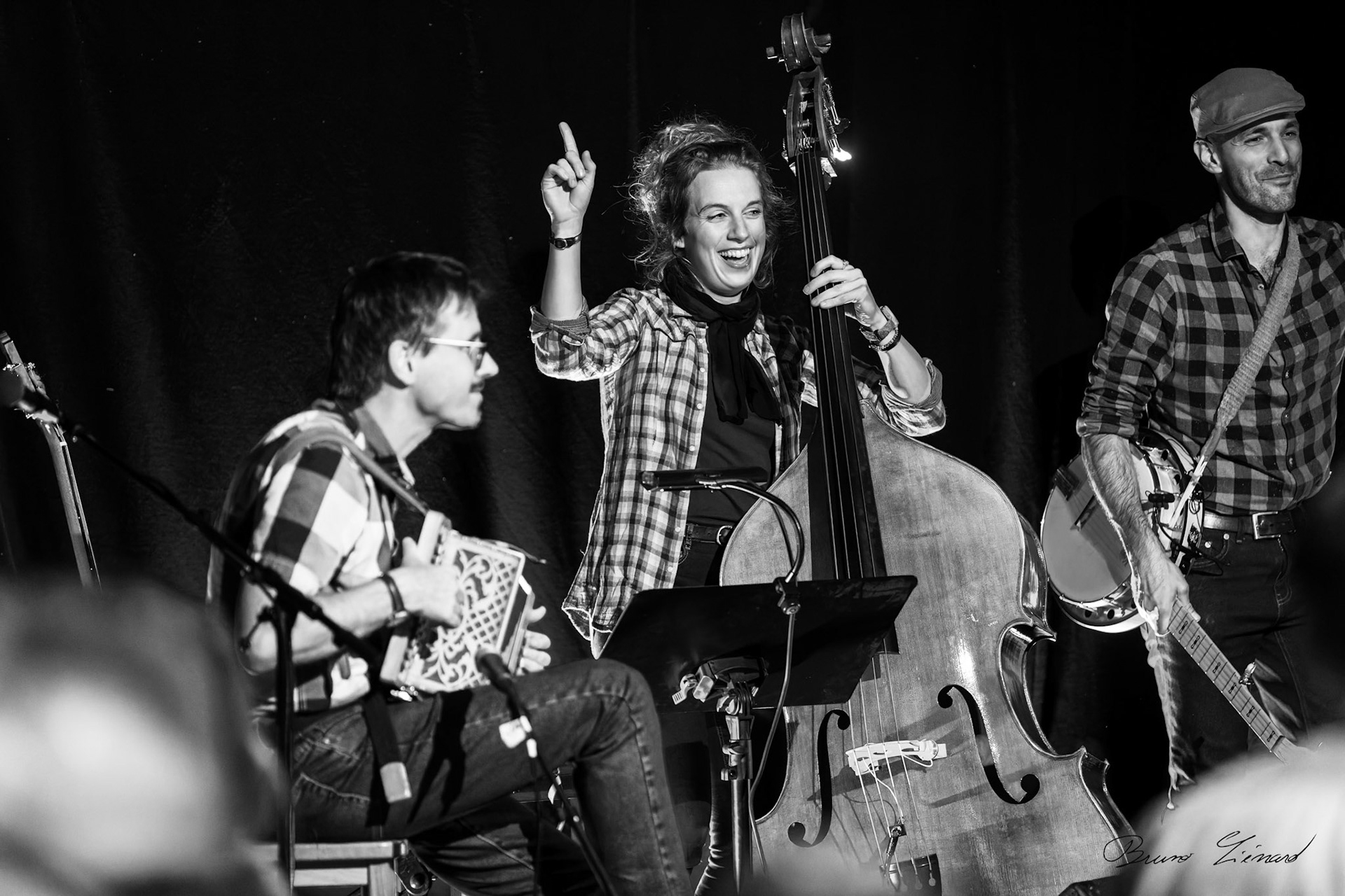 Trio MJC - Les écorcés vifs