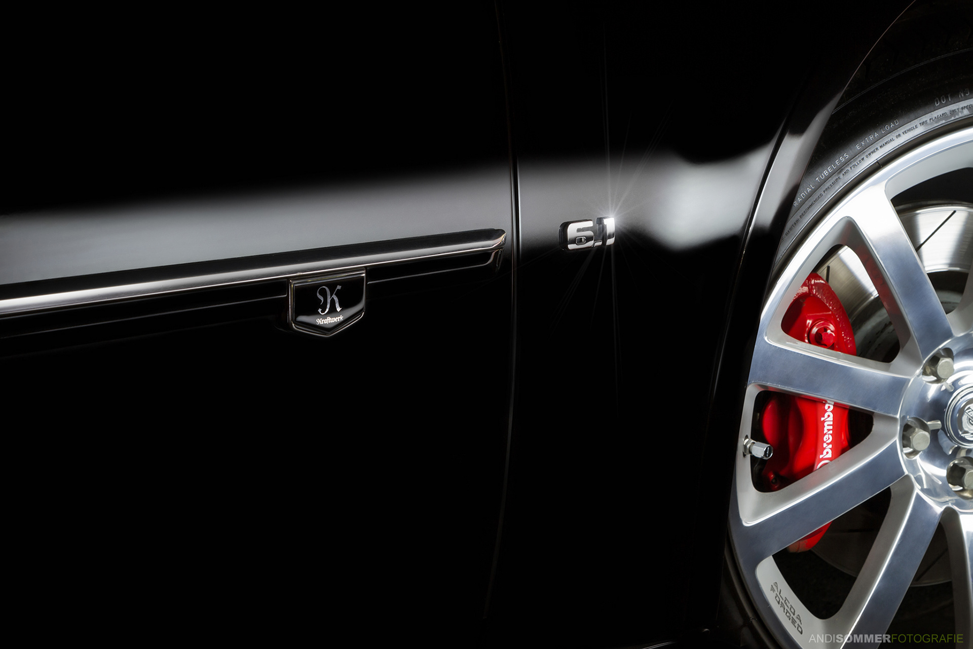 Chrysler 300C 6.1 HEMI SRT8