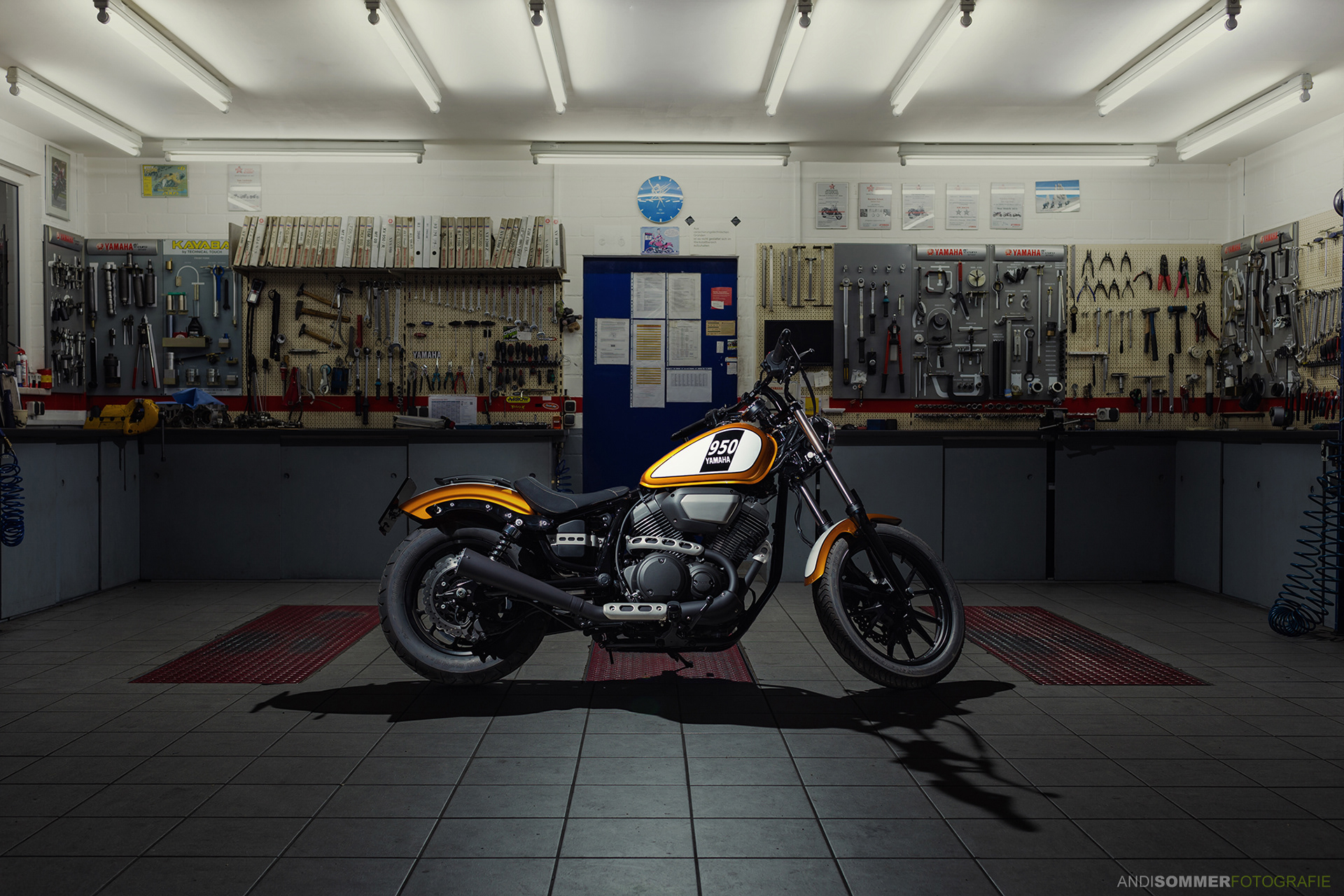 Yamaha XV950 'Bobber'-Umbau von Team Voiges