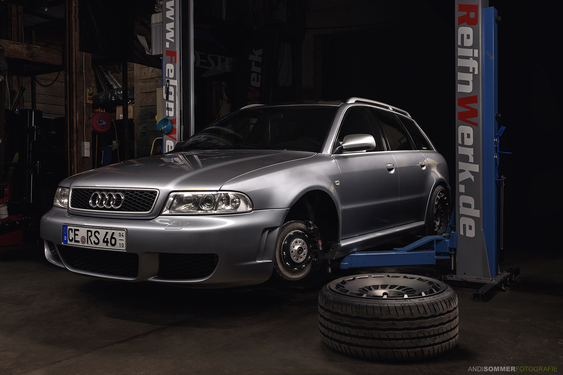 Audi RS4 Avant (B5)