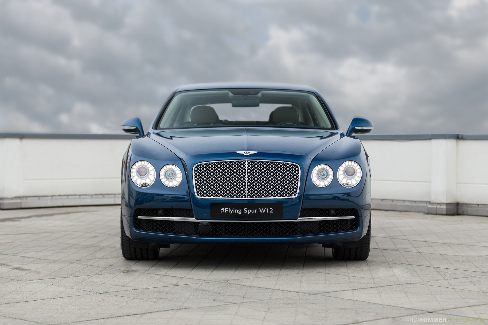 Bentley Flying Spur W12
