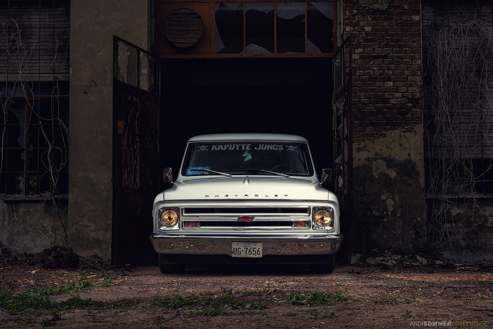 Chevrolet C10 Panel Truck