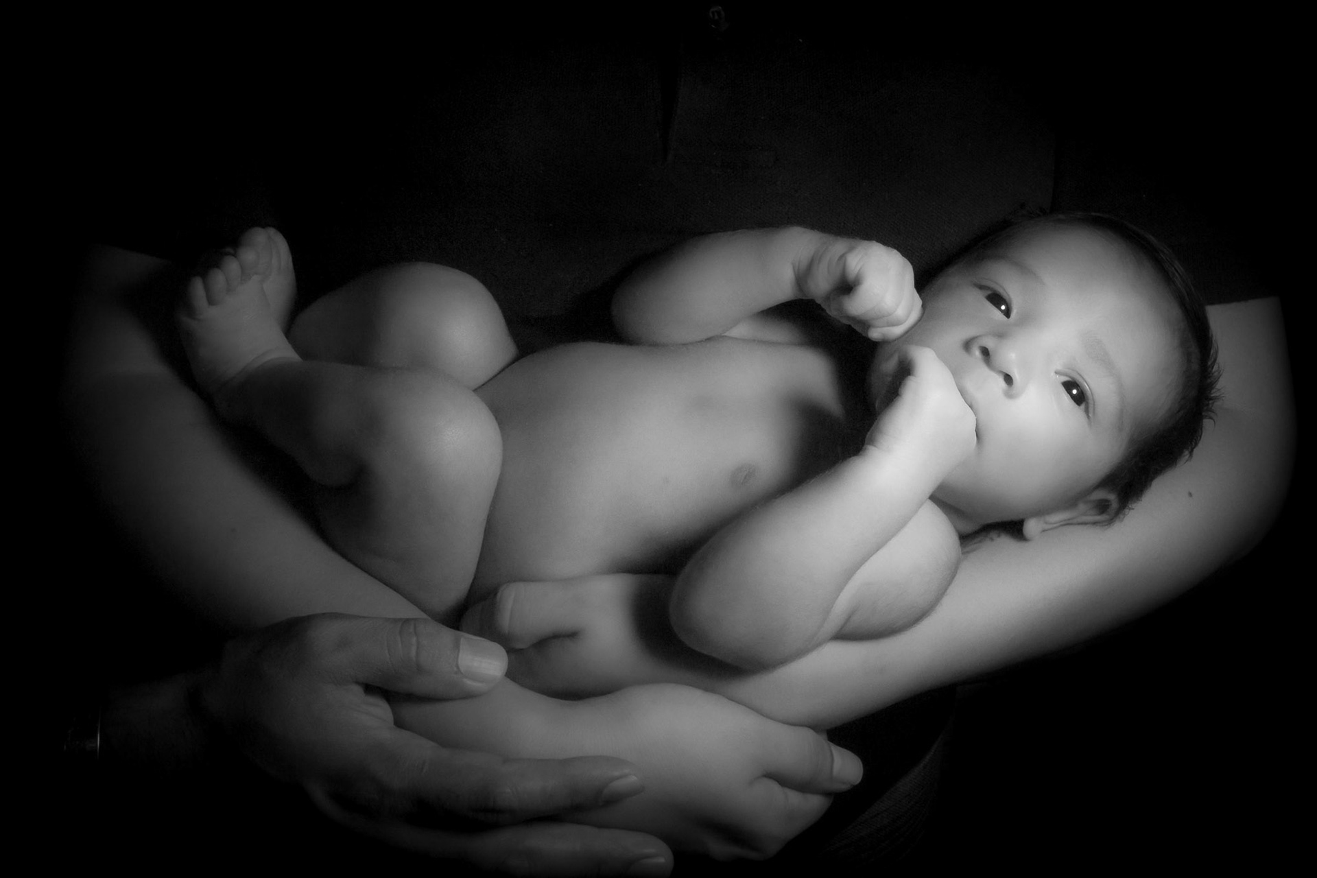 Sesión fotográfica de Recién Nacido (New Born) para Osmarc a sus 11 días de edad.