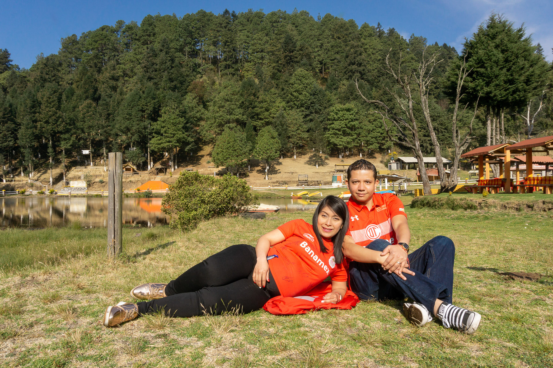 Sesión fotográfica de Sandy & Iván, maternidad en la marquesa.