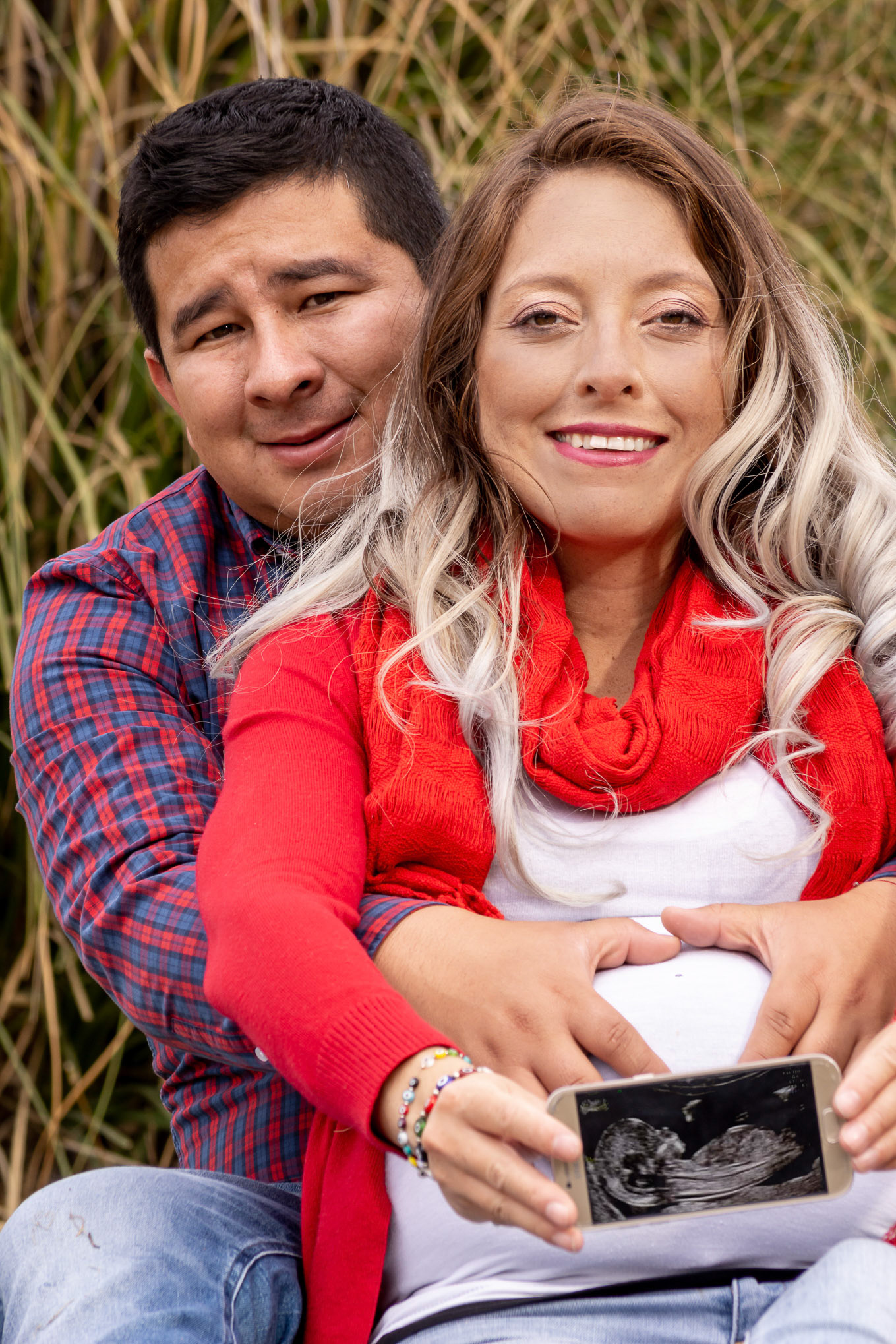 Sesión fotográfica de embarazo para la familia de Nallely