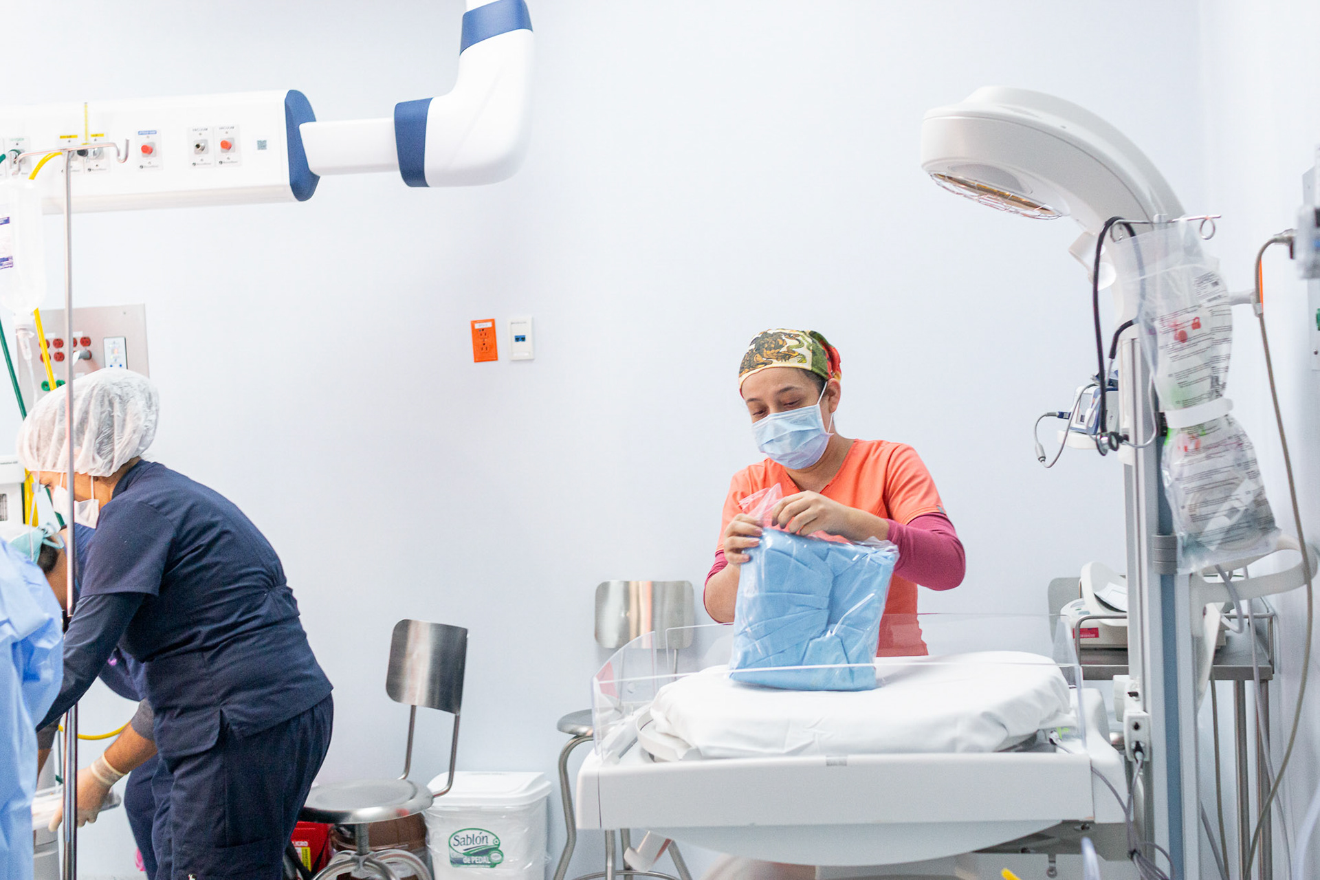 Didier Alberto Flores Gaytán, nació el 13 de enero de 2020 a las 5:29 horas con un peso de 2790 gramos y 49 cm de talla.

Apgar 8/9, capurro 39 semanas.