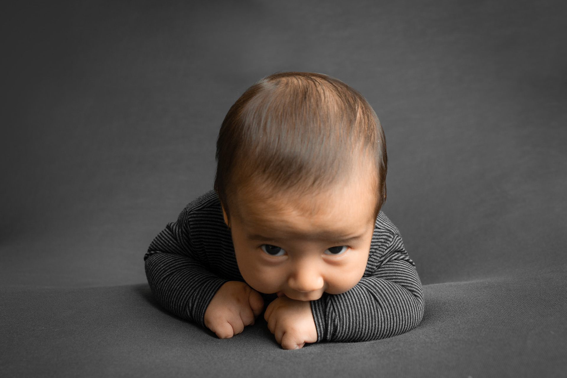 Sesión fotográfica de Recién Nacido para Leo