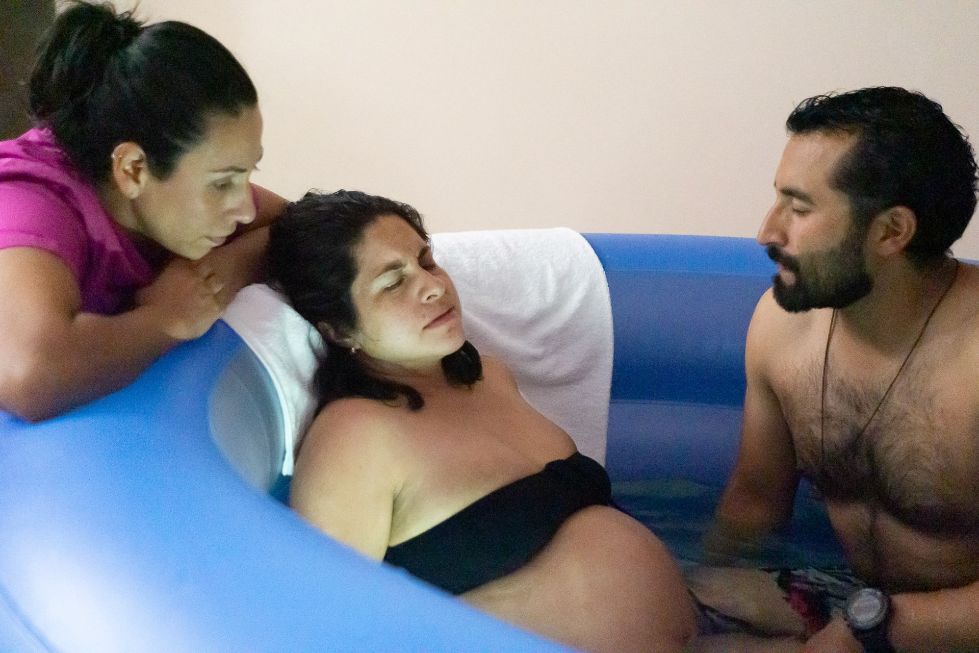 Ana Loretta Lara Fuentes, nació el 28 de diciembre de 2019 a las 8:09 horas con un peso de 3280 gramos y 51 cm de talla.