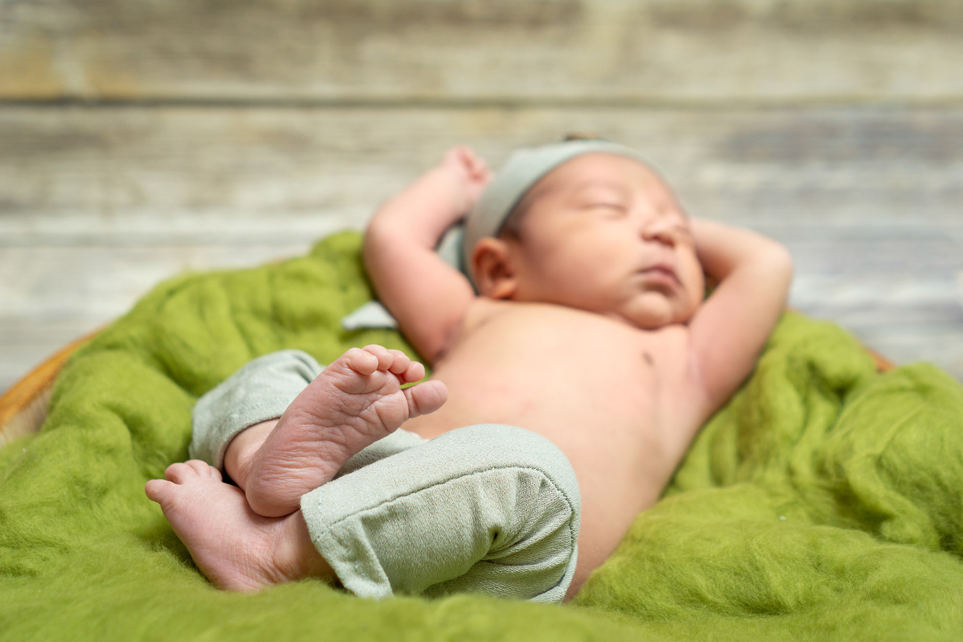 Sesión fotografica de recién nacido (New Born) para Giuseppe
