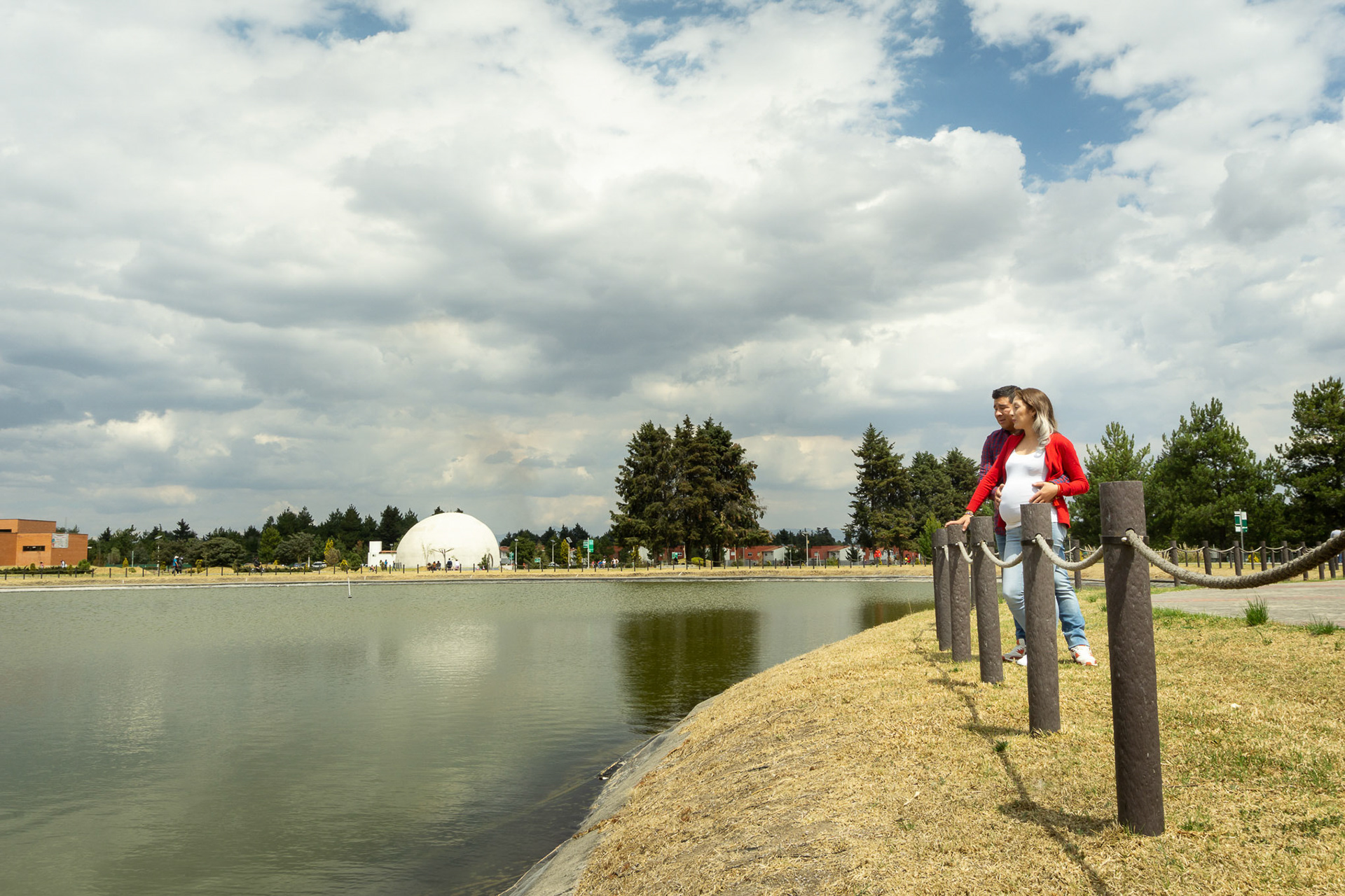 Sesión fotográfica de embarazo para la familia de Nallely