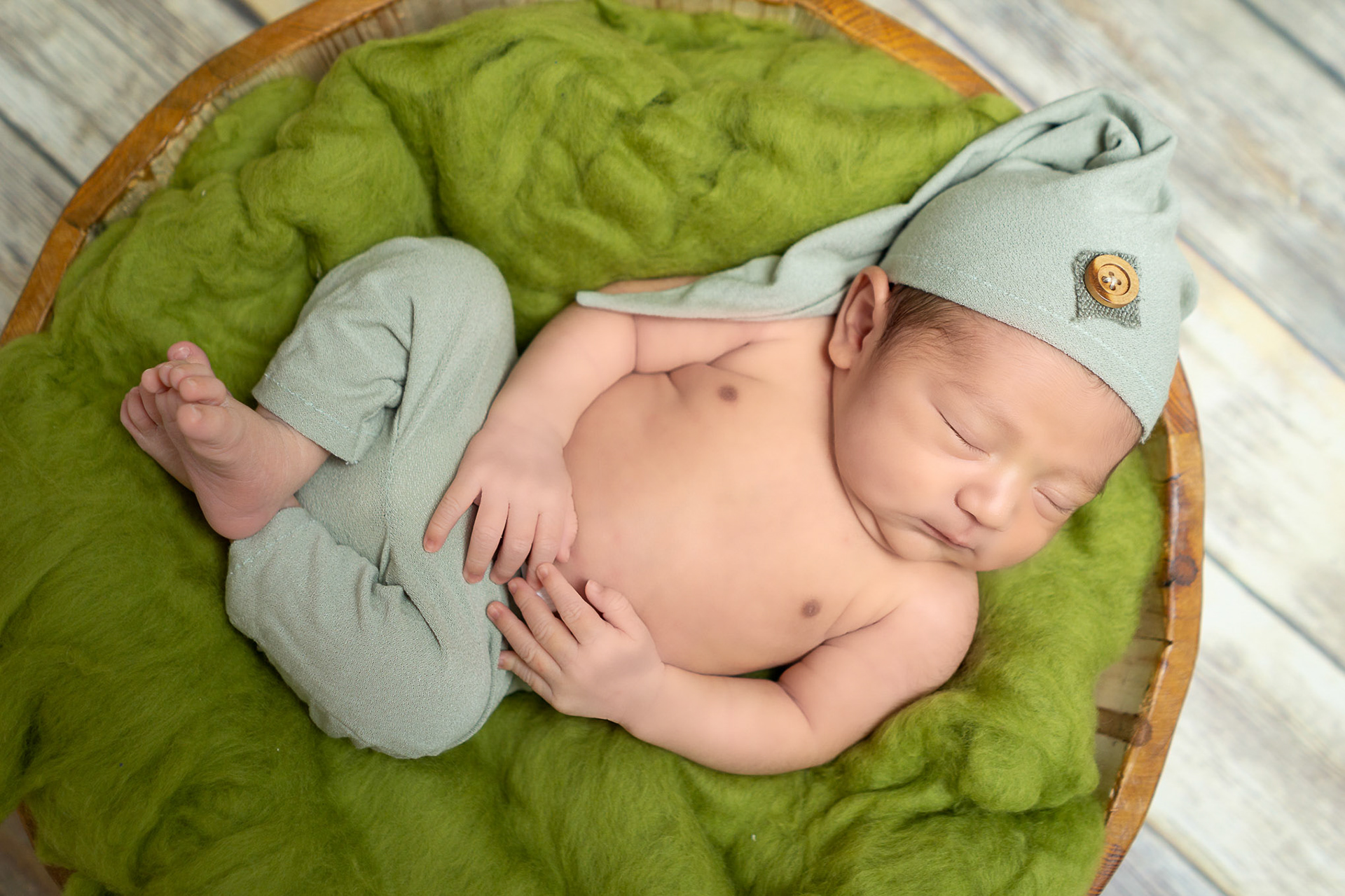 Sesión fotografica de recién nacido (New Born) para Giuseppe