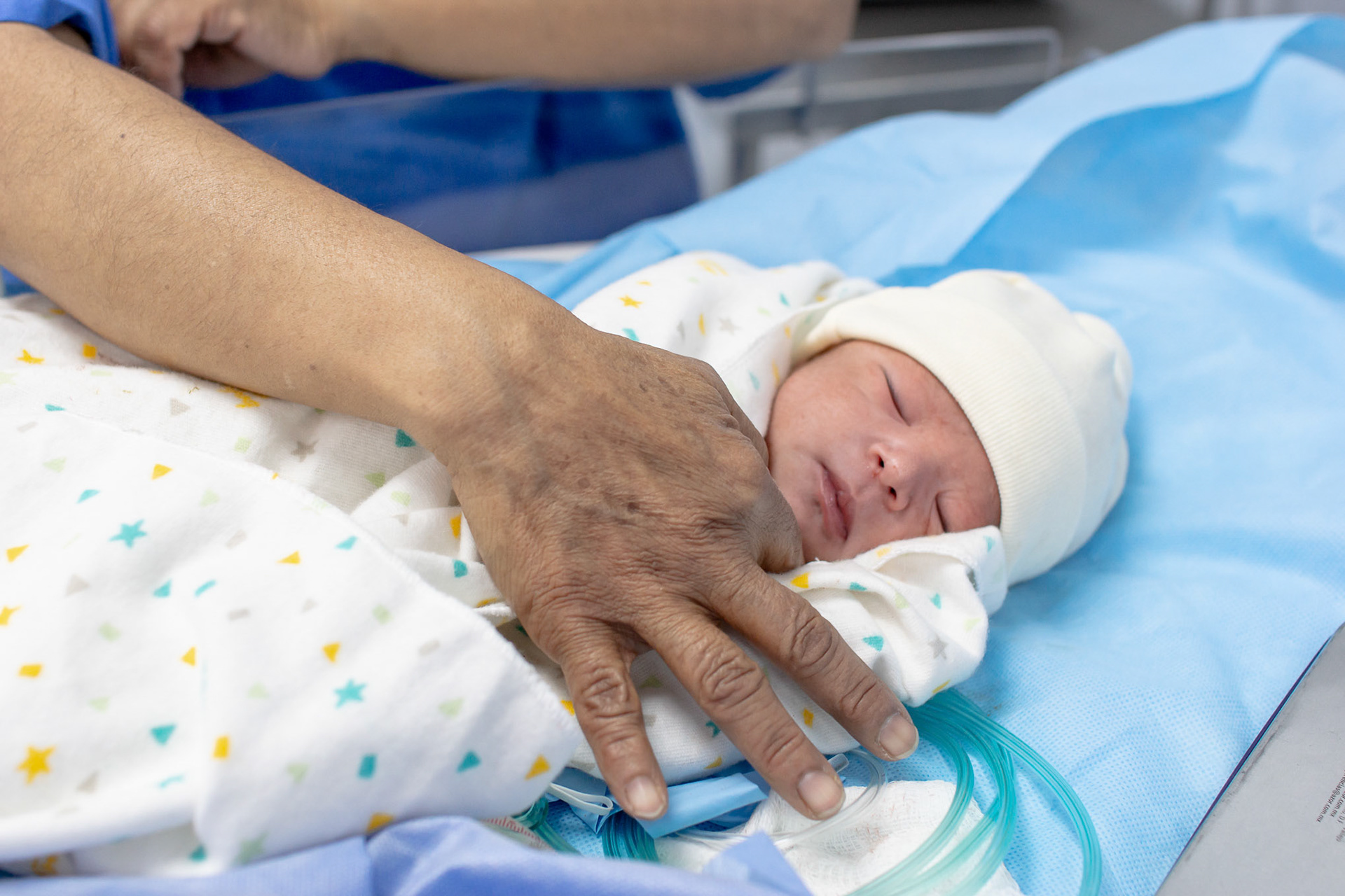 Didier Alberto Flores Gaytán, nació el 13 de enero de 2020 a las 5:29 horas con un peso de 2790 gramos y 49 cm de talla.

Apgar 8/9, capurro 39 semanas.