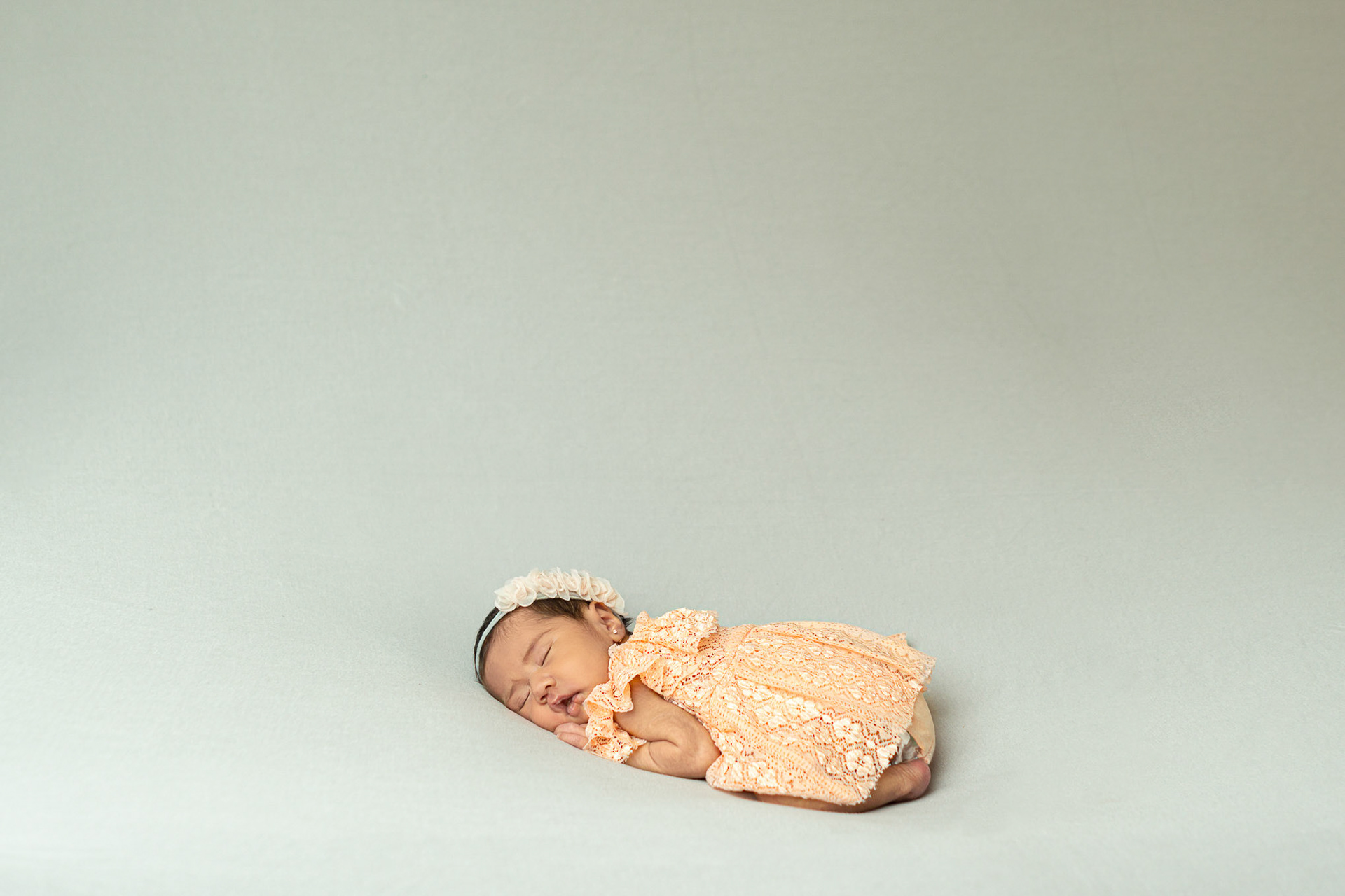 Sesión Fotográfica de recién nacido para Alejandra
