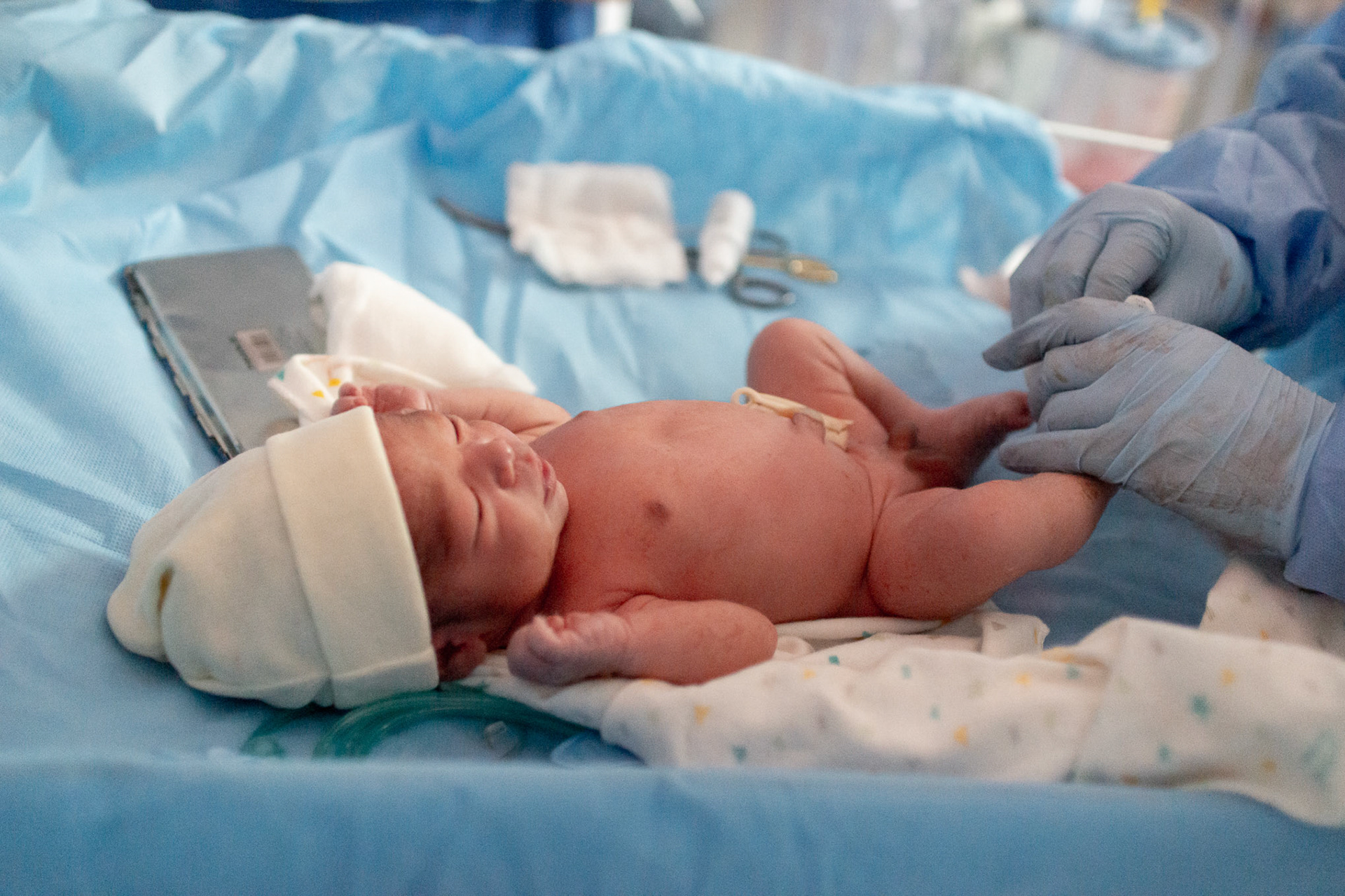 Didier Alberto Flores Gaytán, nació el 13 de enero de 2020 a las 5:29 horas con un peso de 2790 gramos y 49 cm de talla.

Apgar 8/9, capurro 39 semanas.