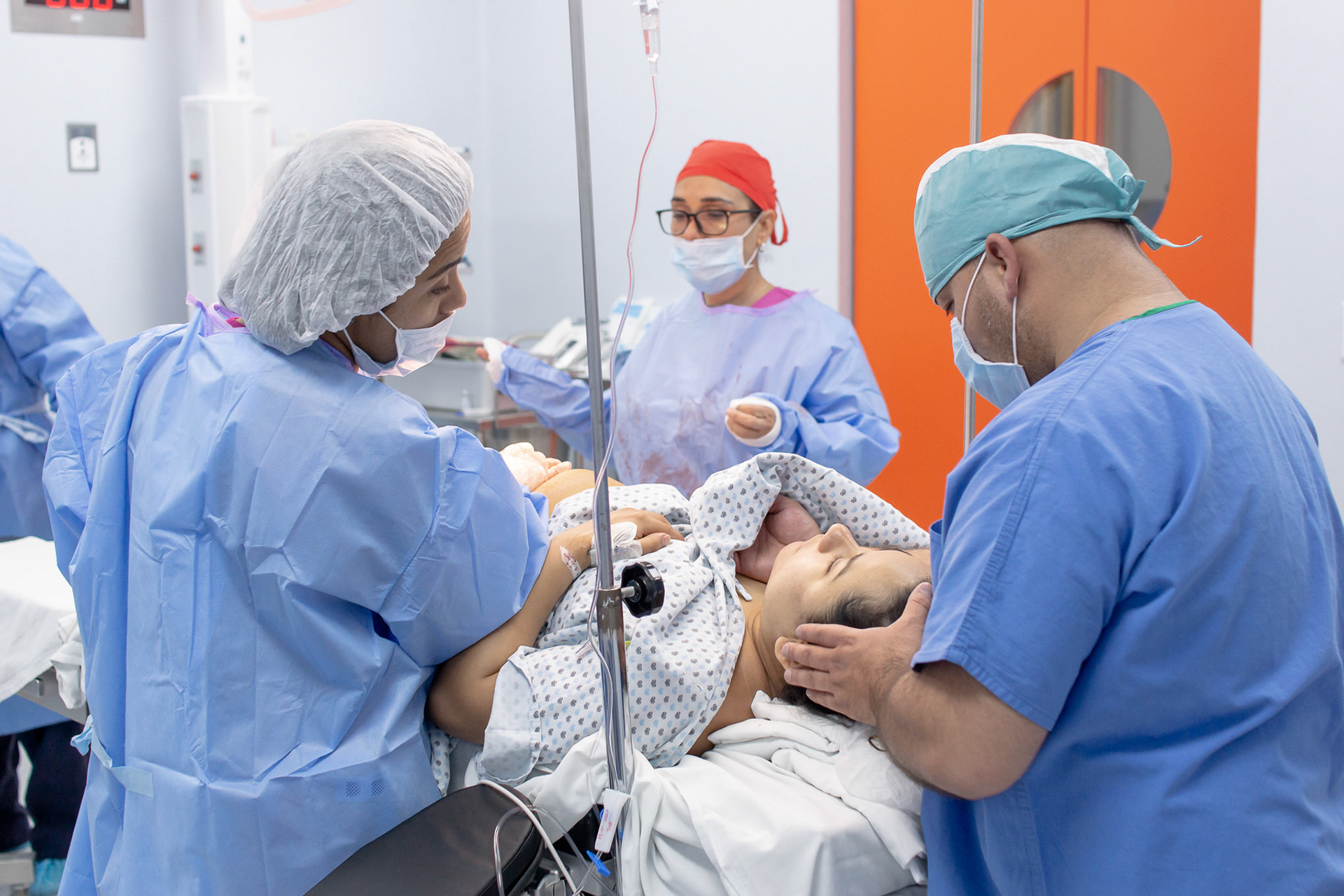 Didier Alberto Flores Gaytán, nació el 13 de enero de 2020 a las 5:29 horas con un peso de 2790 gramos y 49 cm de talla.

Apgar 8/9, capurro 39 semanas.