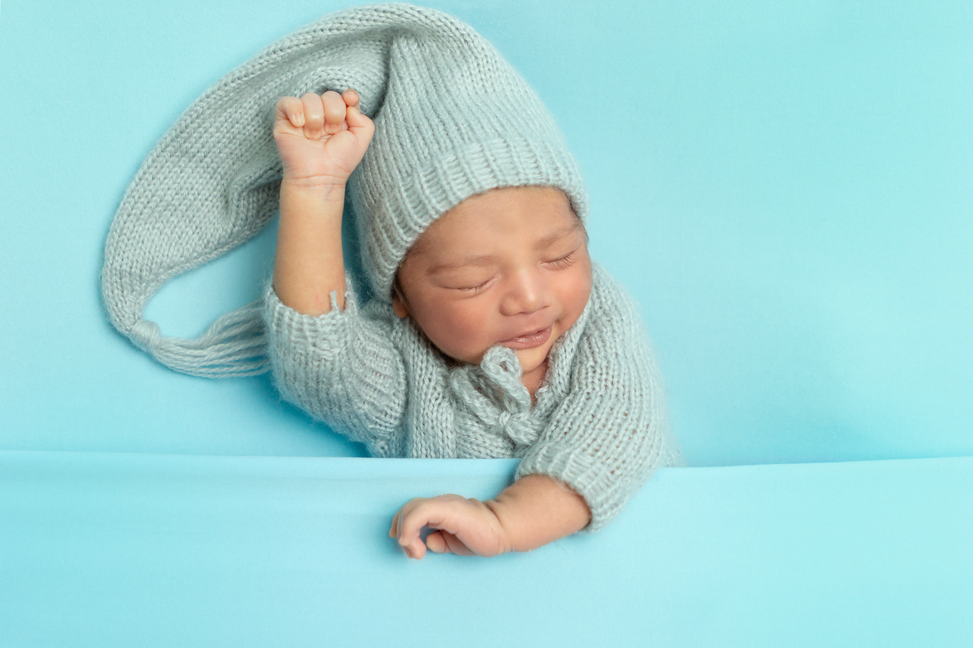 Sesión fotográfica de Recién Nacido (New Born) para Osmarc a sus 11 días de edad.