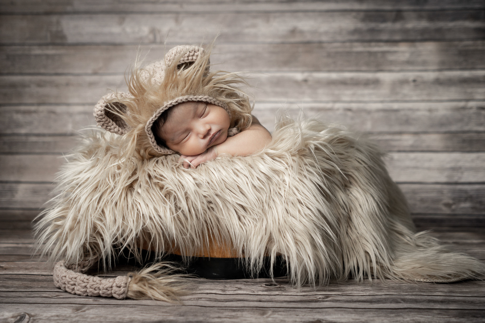 Sesión fotográfica de Leonardo Aarón a sus 13 días de nacido.