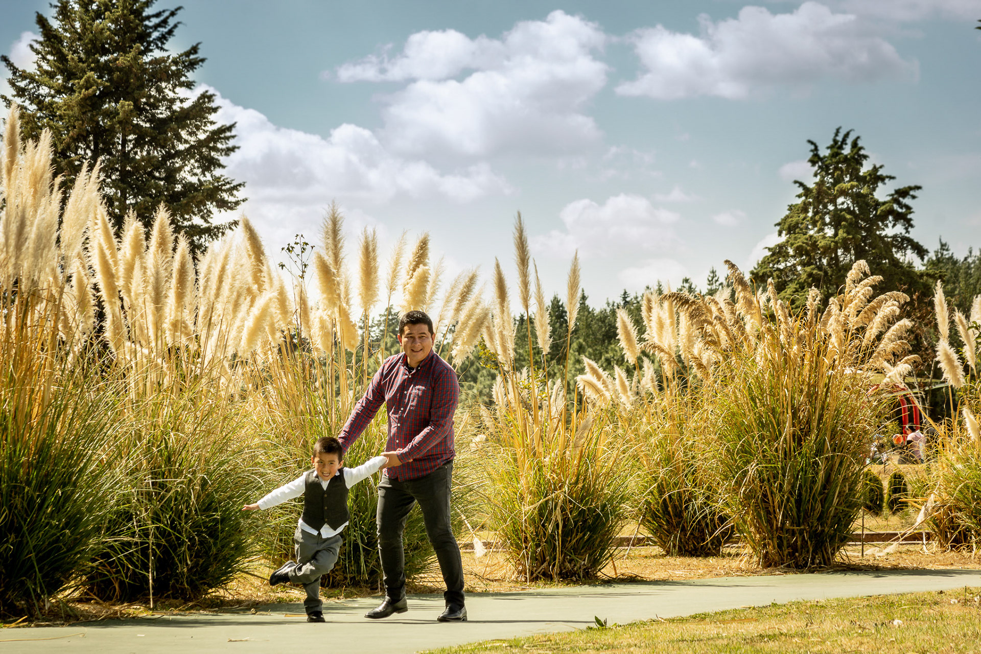 Sesión fotográfica de embarazo para la familia de Nallely