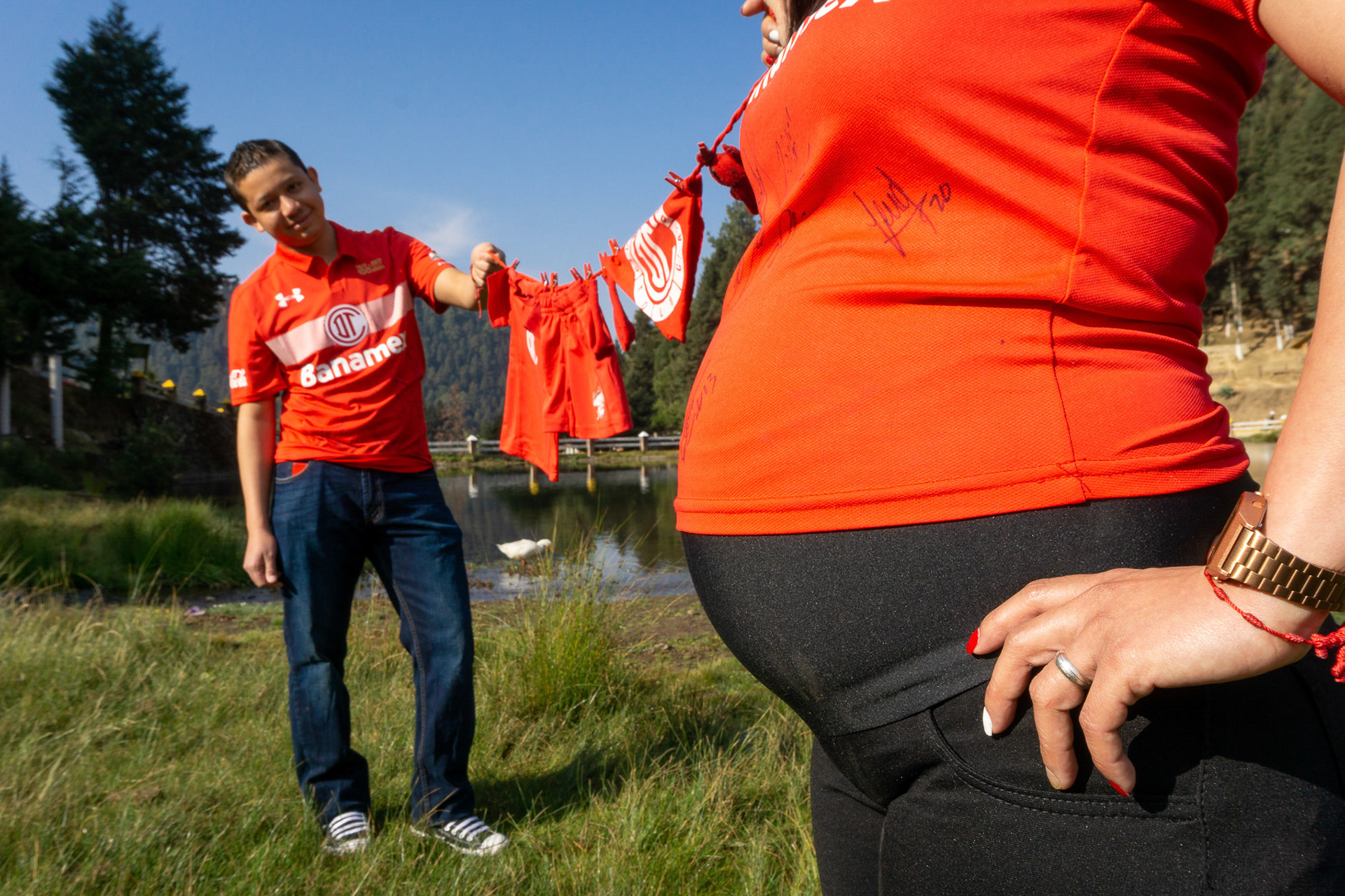 Sesión fotográfica de Sandy & Iván, maternidad en la marquesa.