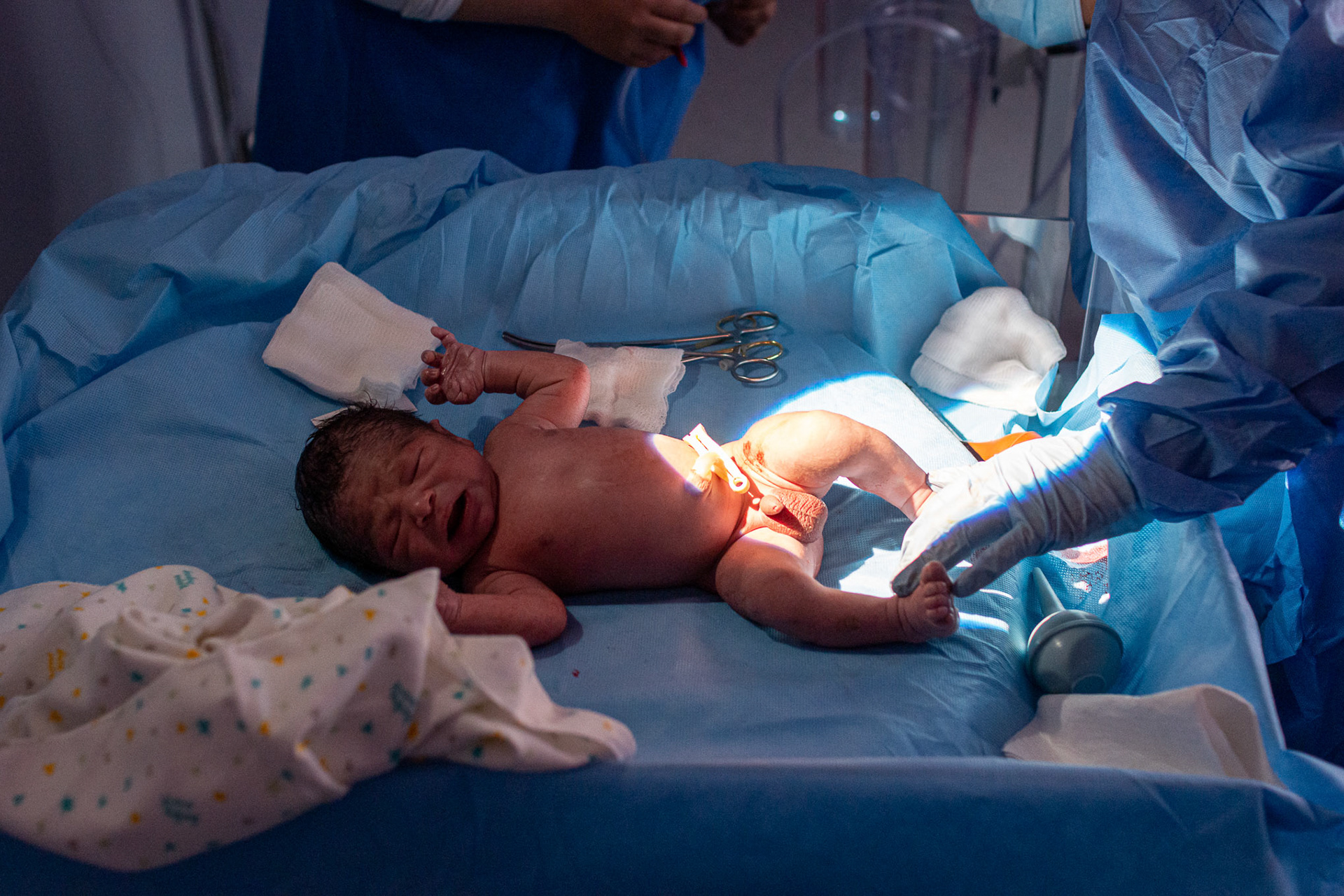 Didier Alberto Flores Gaytán, nació el 13 de enero de 2020 a las 5:29 horas con un peso de 2790 gramos y 49 cm de talla.

Apgar 8/9, capurro 39 semanas.