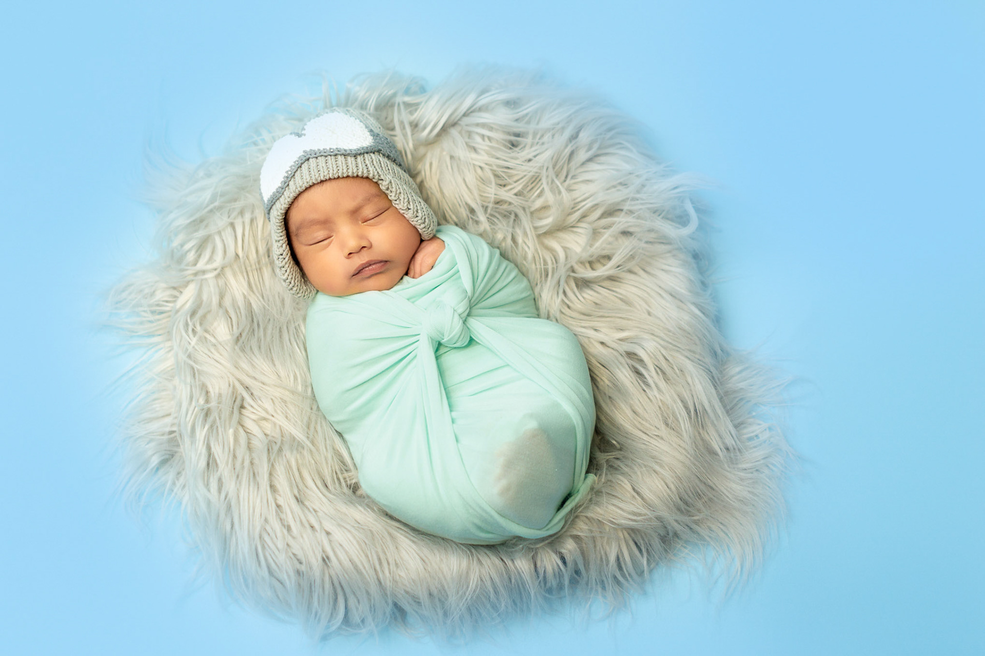 Sesión fotográfica de Leonardo Aarón a sus 13 días de nacido.