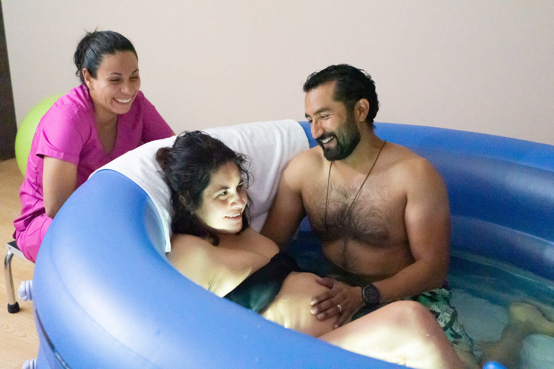 Ana Loretta Lara Fuentes, nació el 28 de diciembre de 2019 a las 8:09 horas con un peso de 3280 gramos y 51 cm de talla.