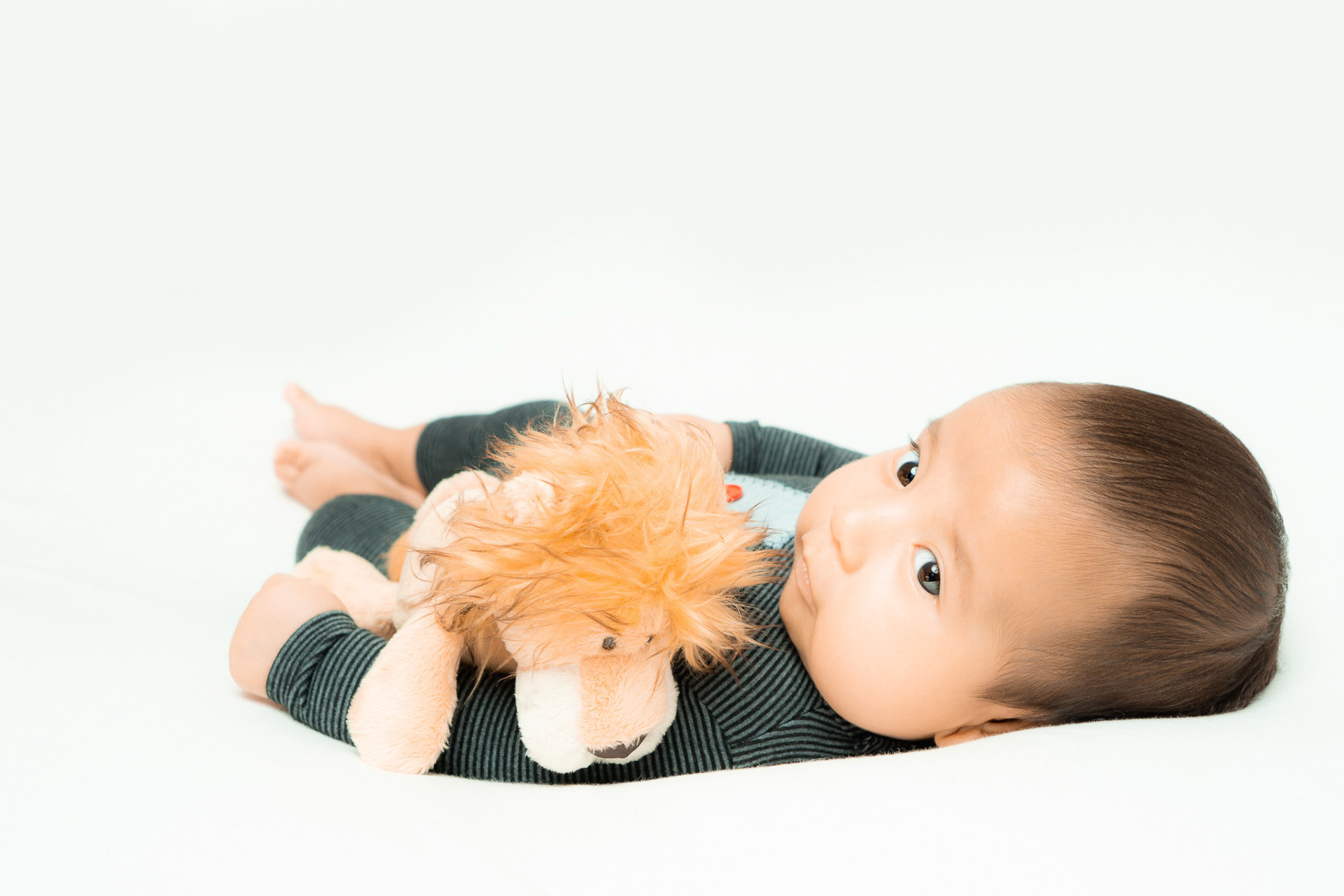 Sesión fotográfica de Recién Nacido para Leo